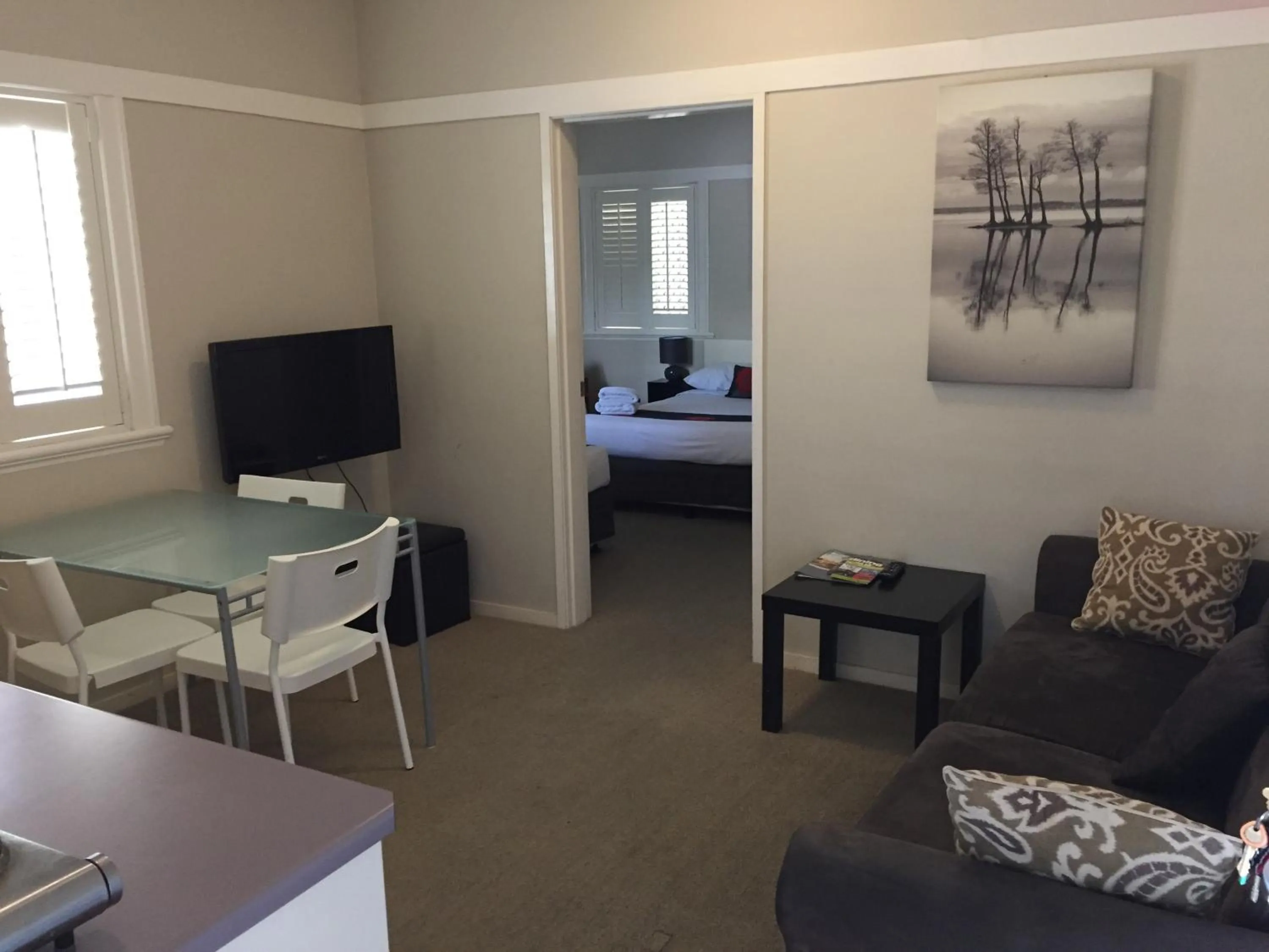 Photo of the whole room, Bed in Brisbane Street Studios