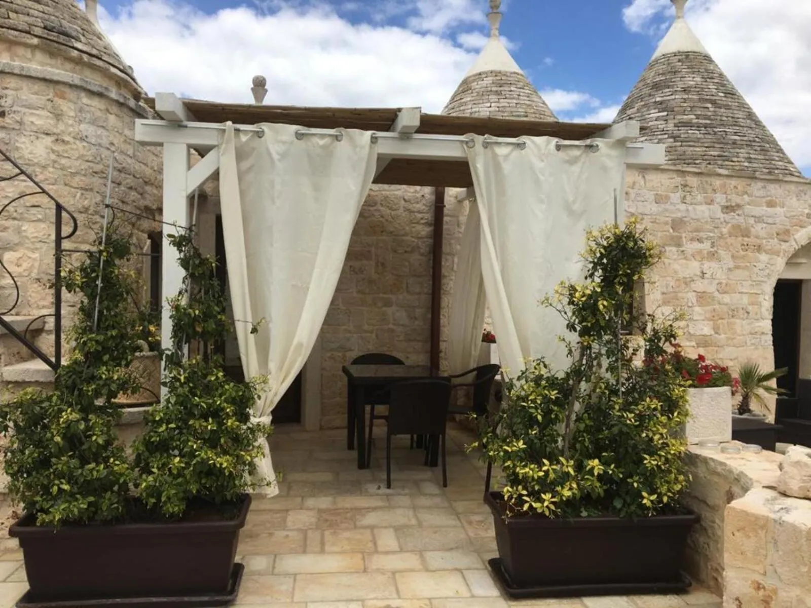 Patio in Trulli IsAgo