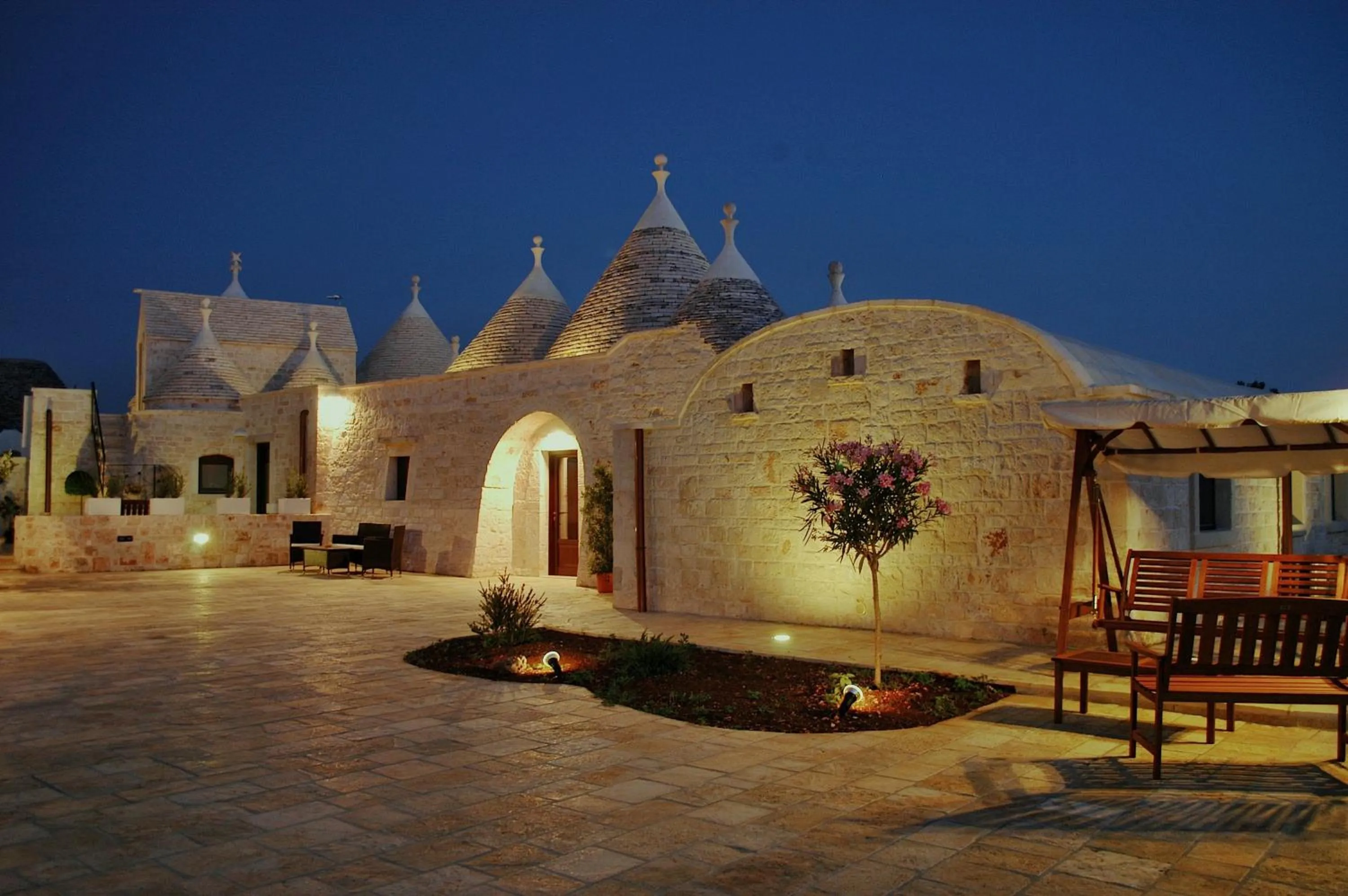 Property building in Trulli IsAgo