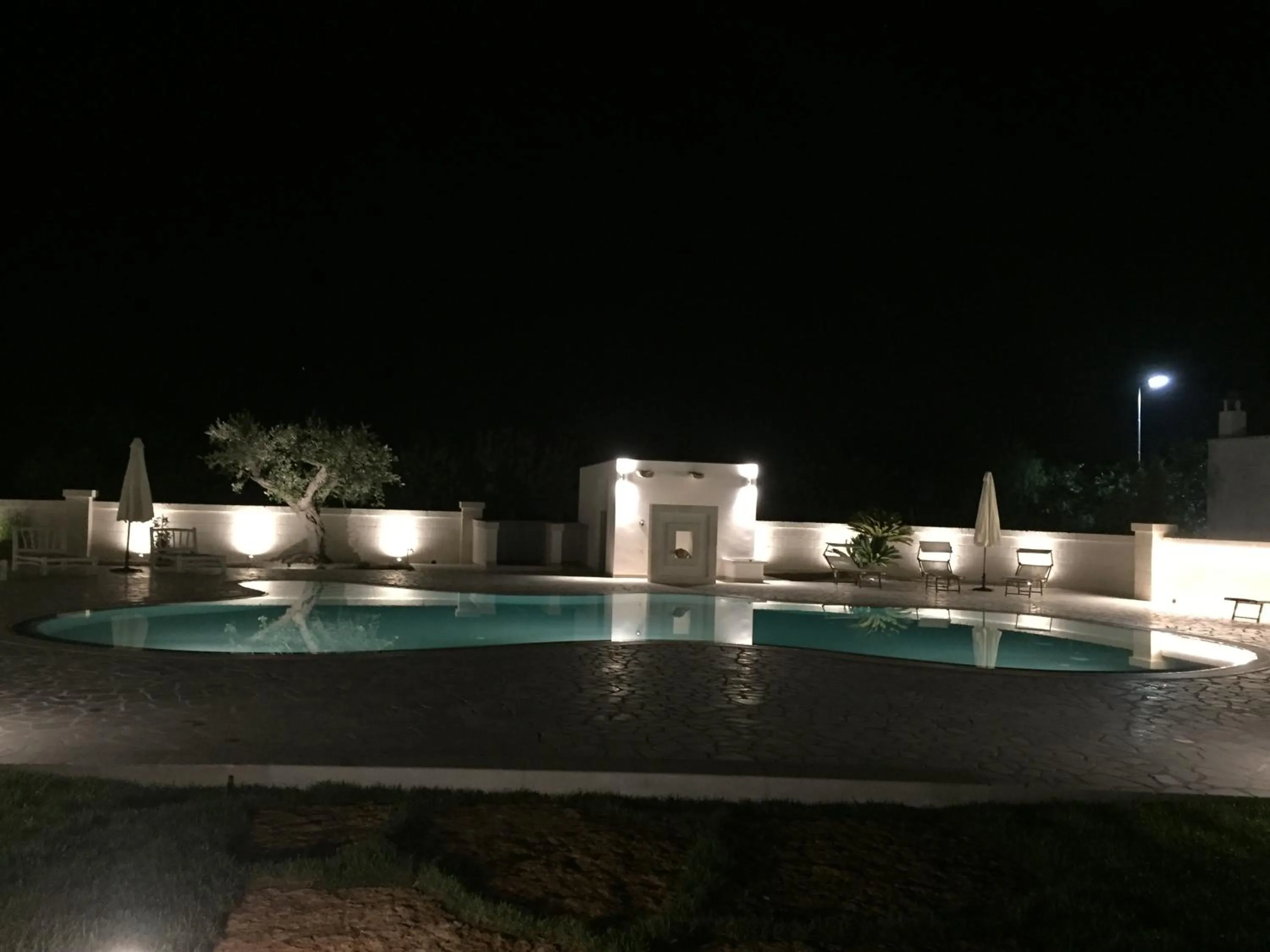 Swimming pool in Trulli IsAgo