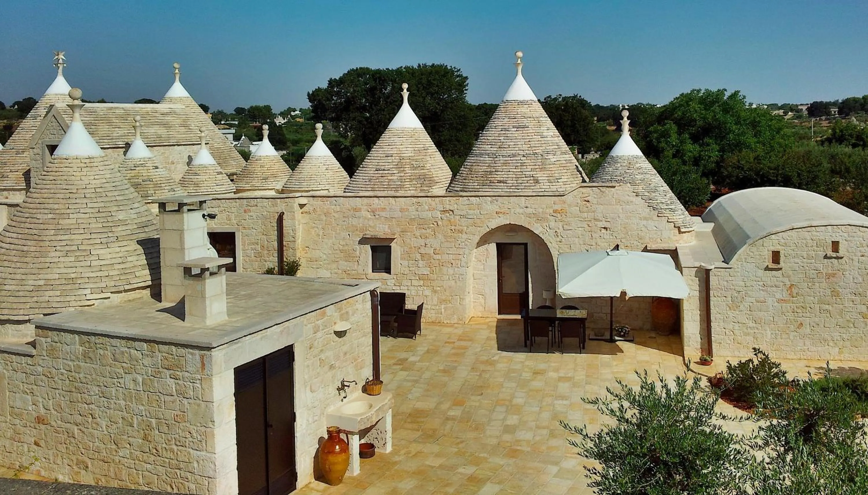 Property building in Trulli IsAgo