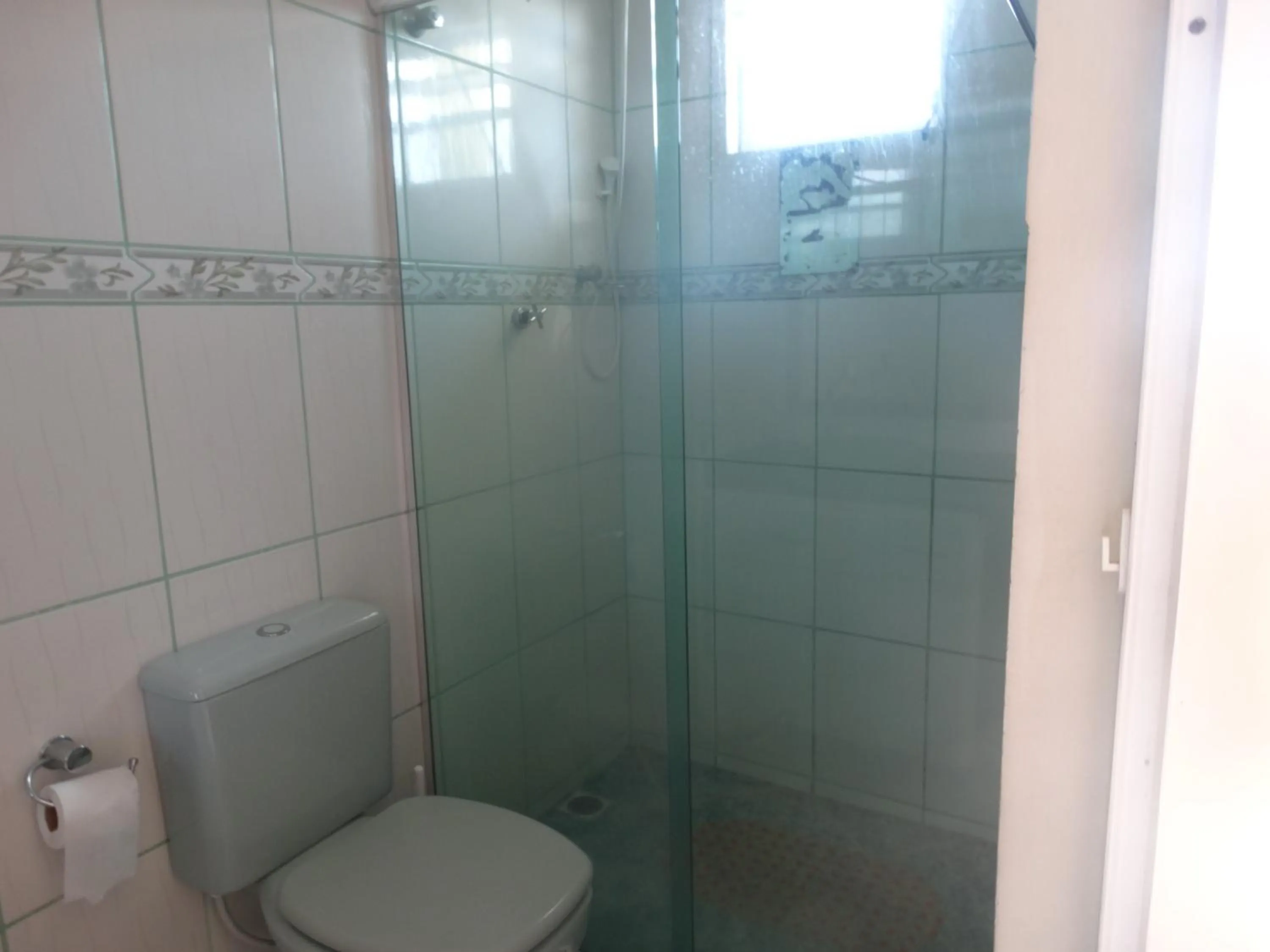 Bathroom in Pousada Oliveira