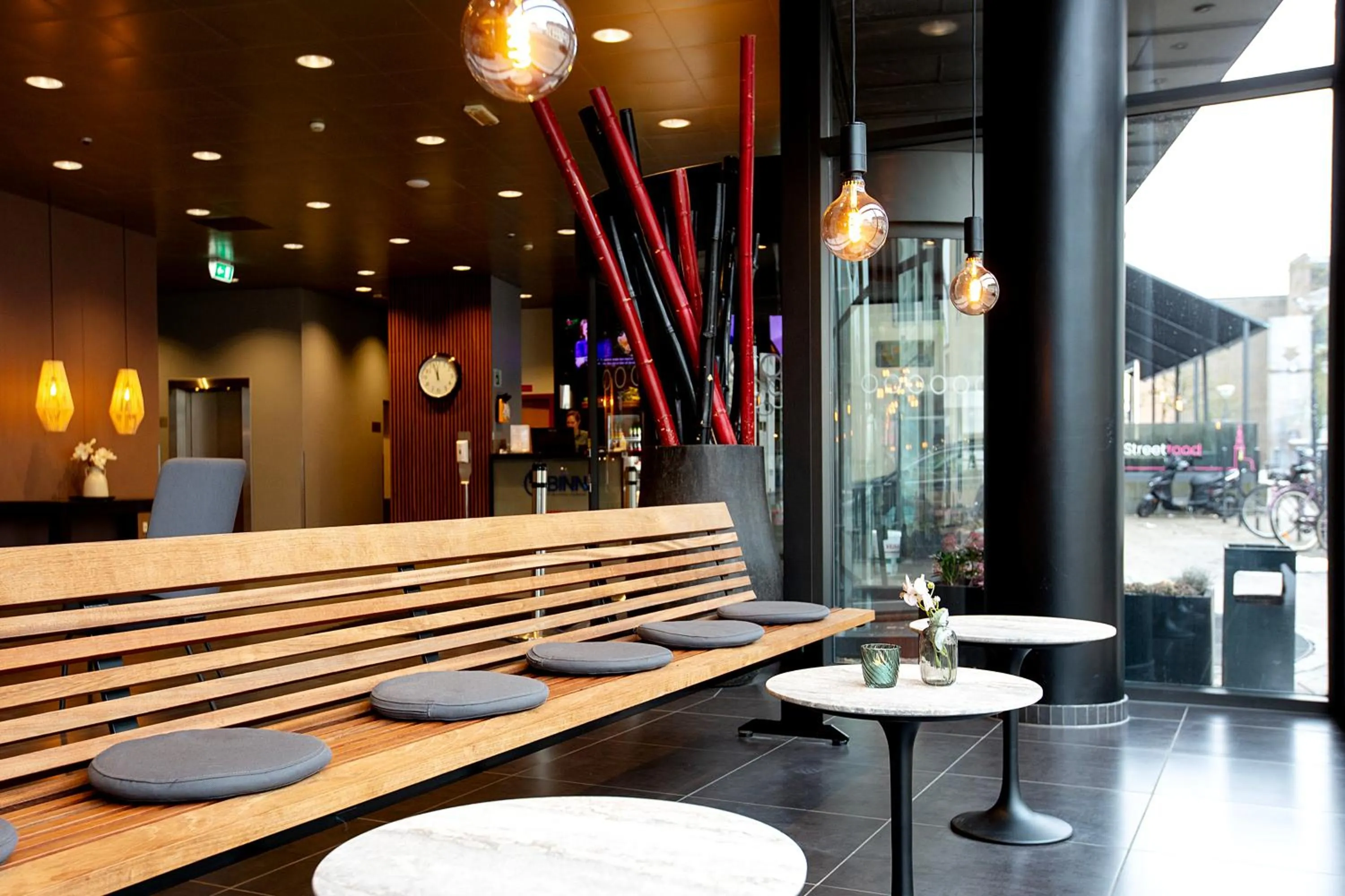 Lobby or reception in Cabinn Aalborg