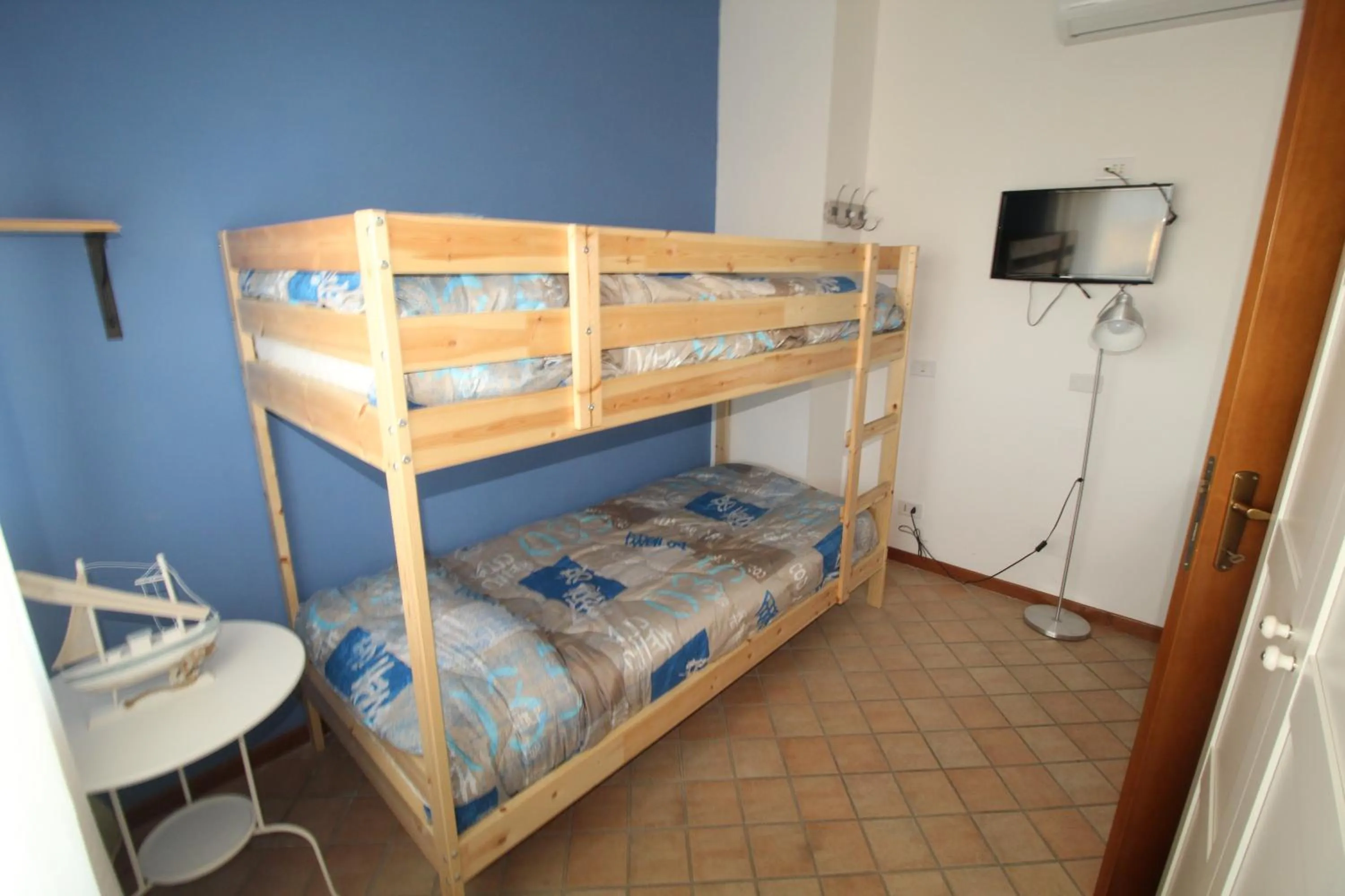 children, Bed in Cala Chiara B&B