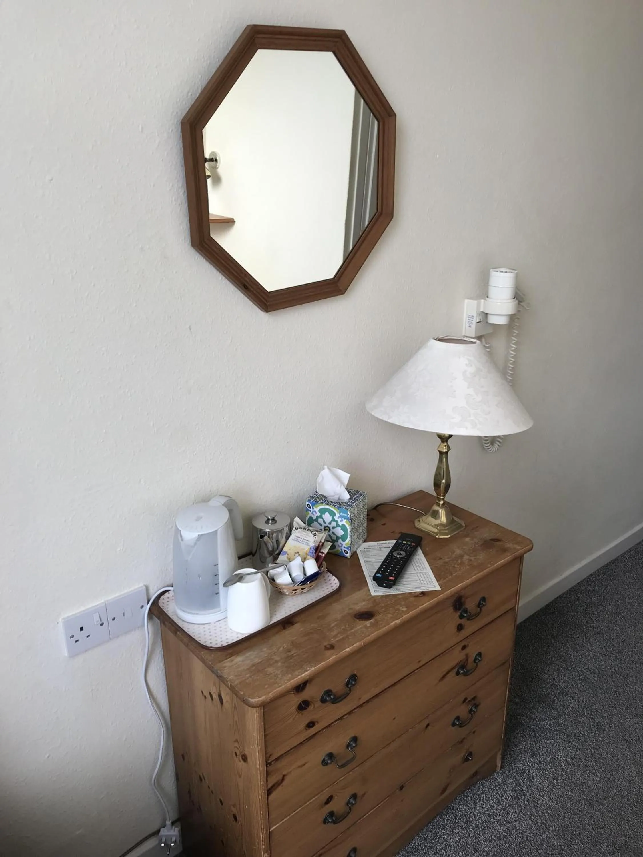 Bedroom in Dorstan House