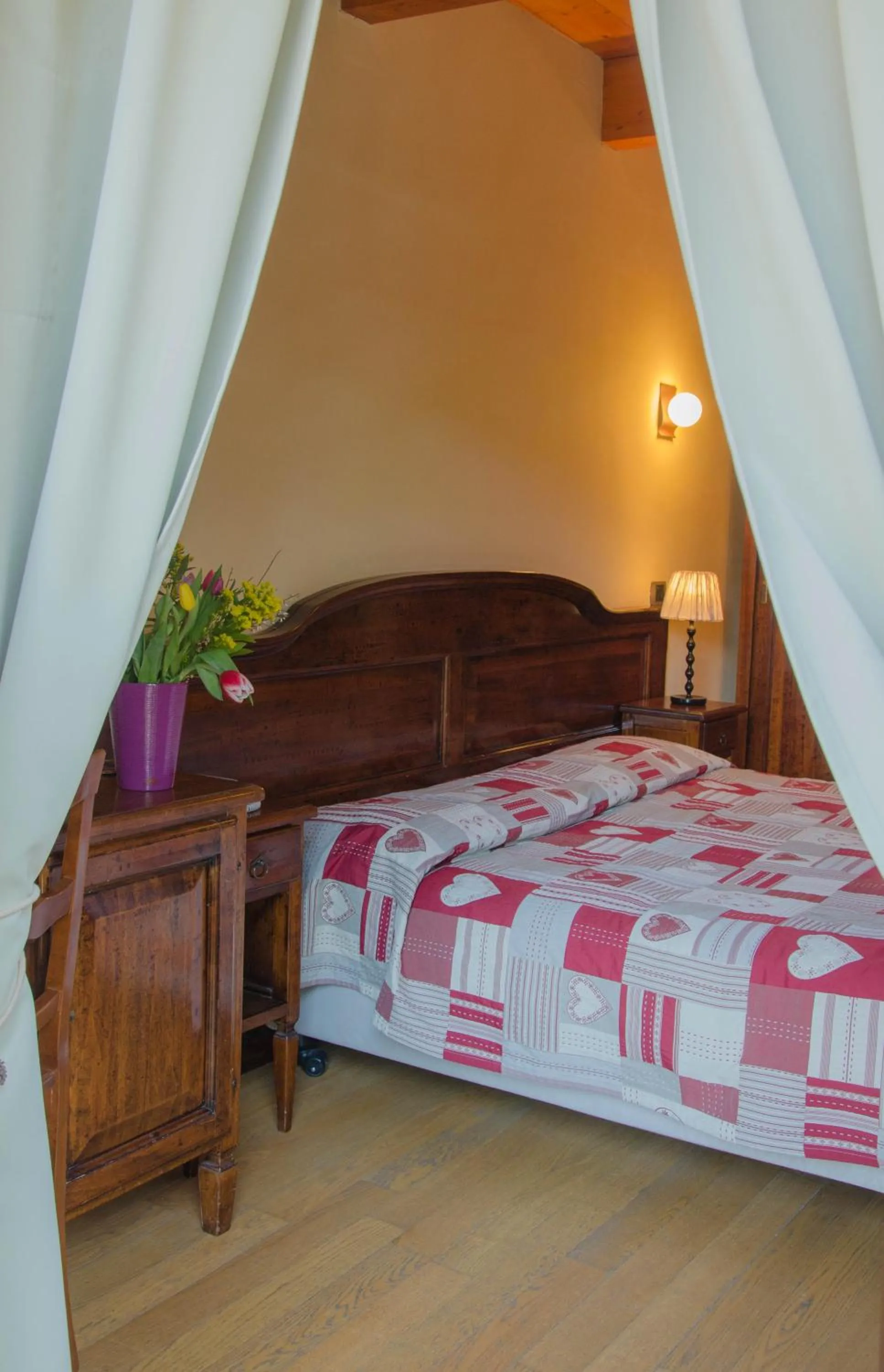 Photo of the whole room in Hotel Chez Toi