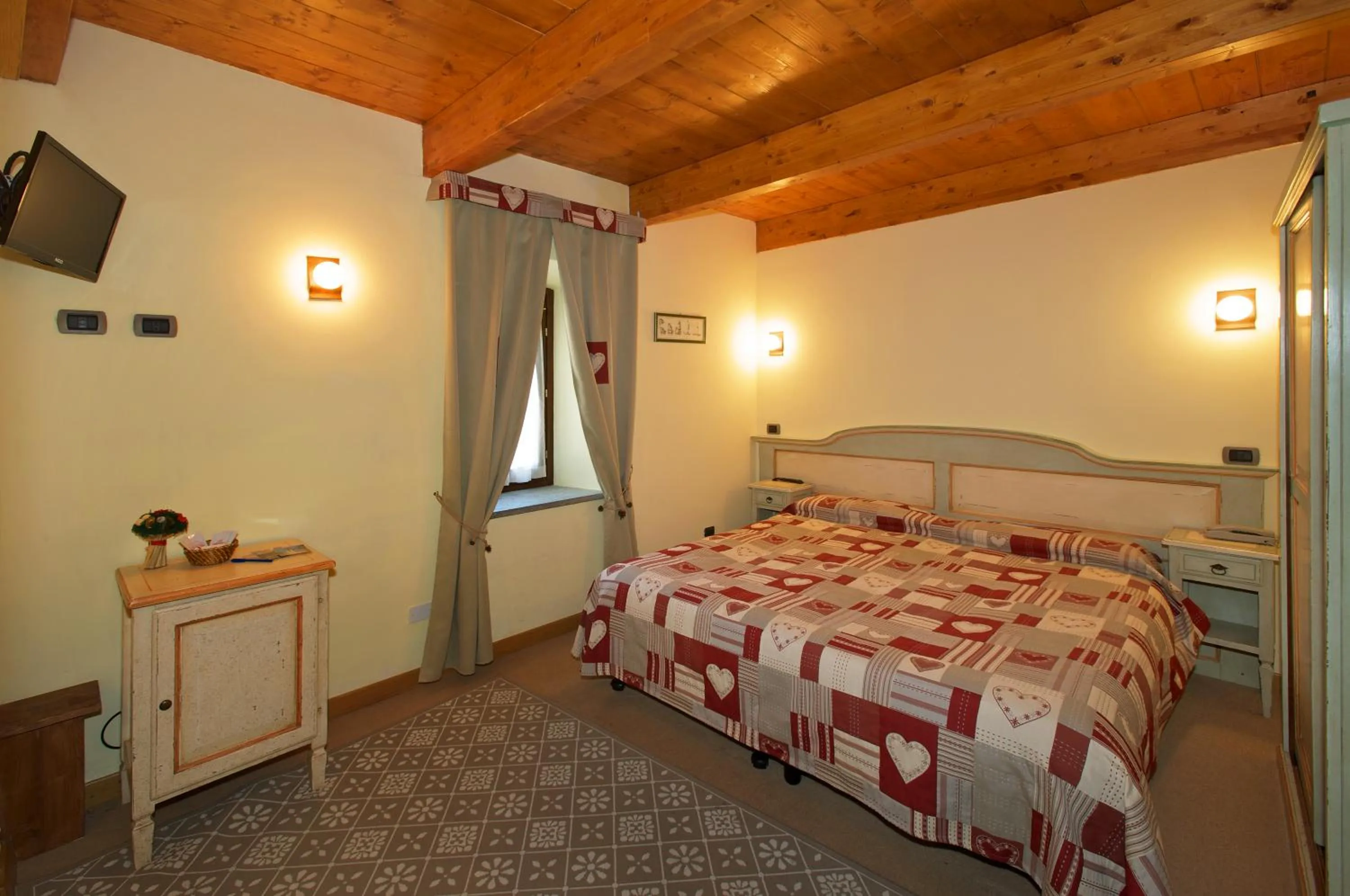 Bed in Hotel Chez Toi