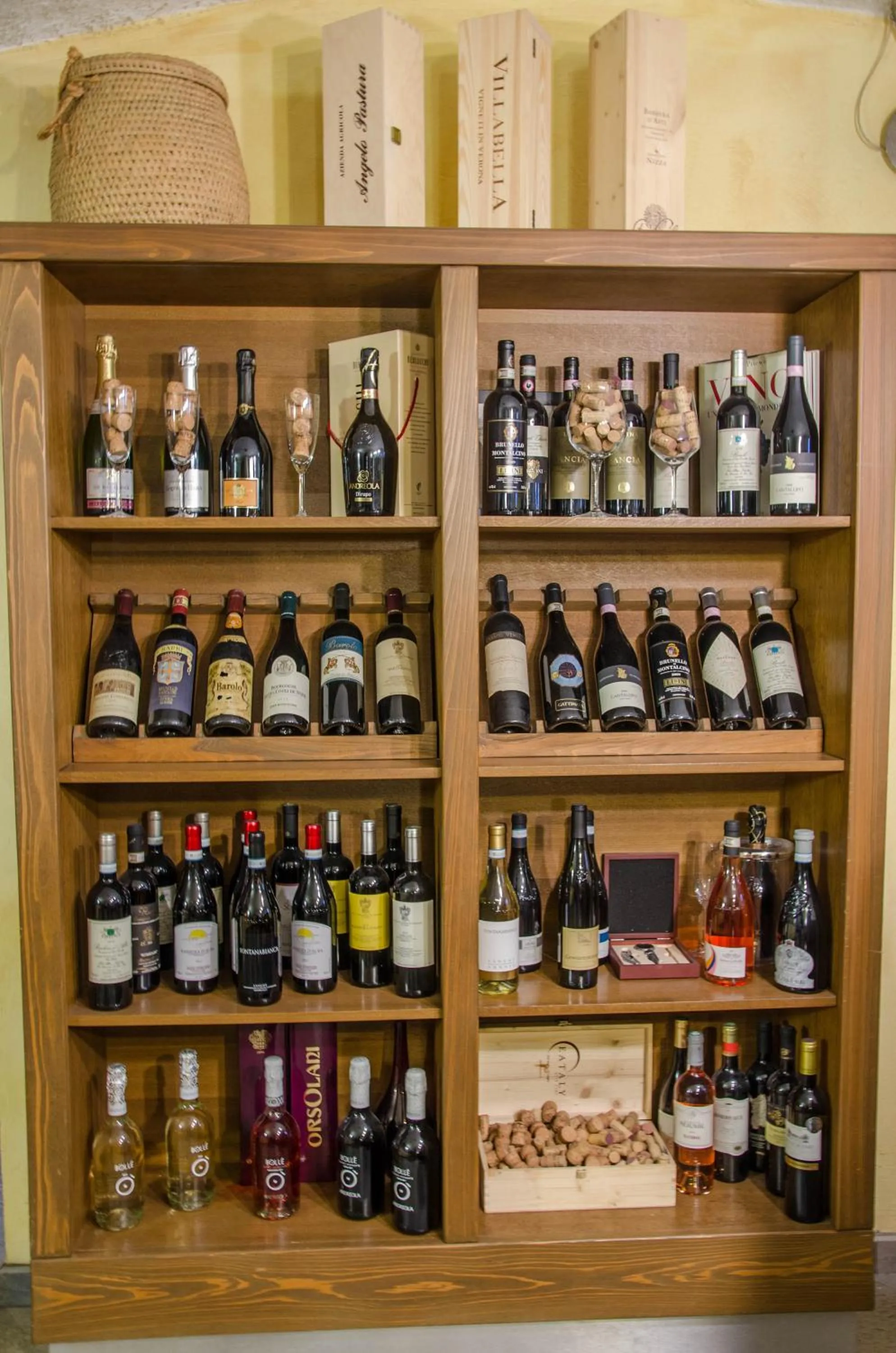 Alcoholic drinks in Hotel Chez Toi