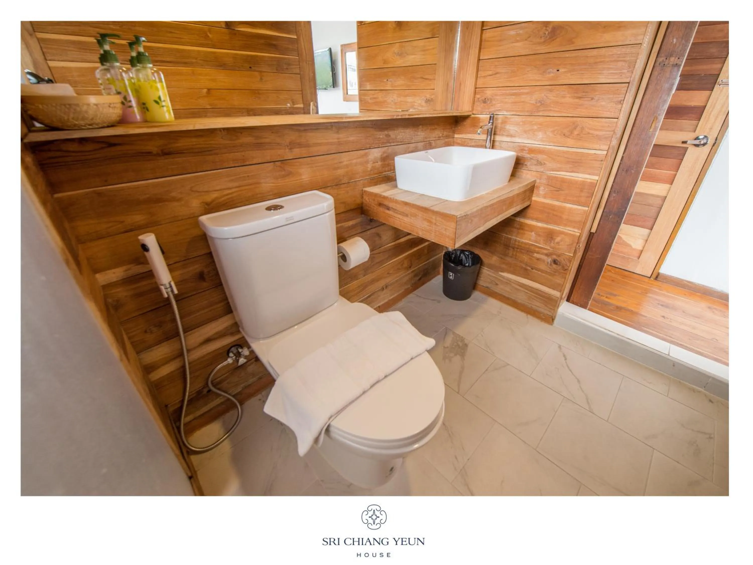 Toilet in Sri Chiang Yeun House