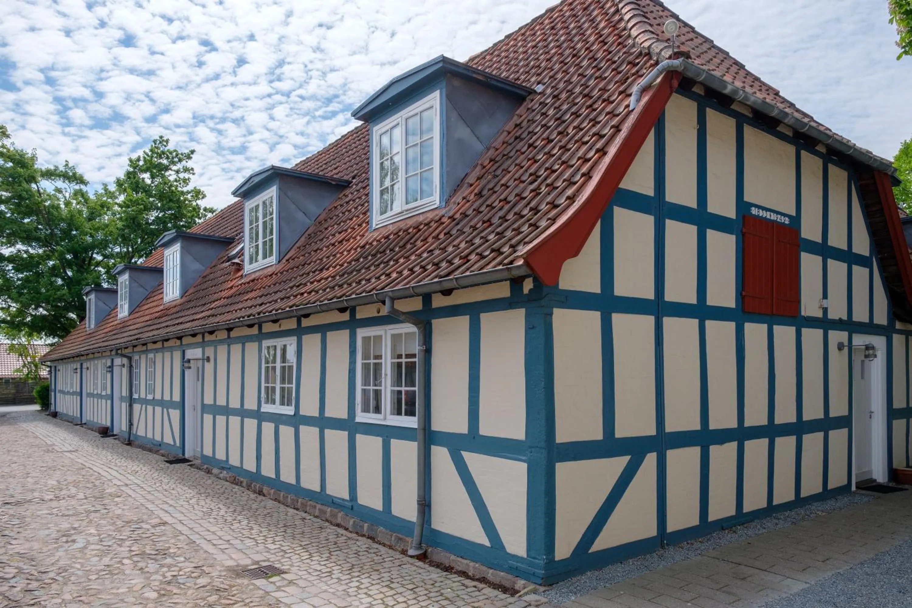 Property building in Hotel Knudsens Gaard