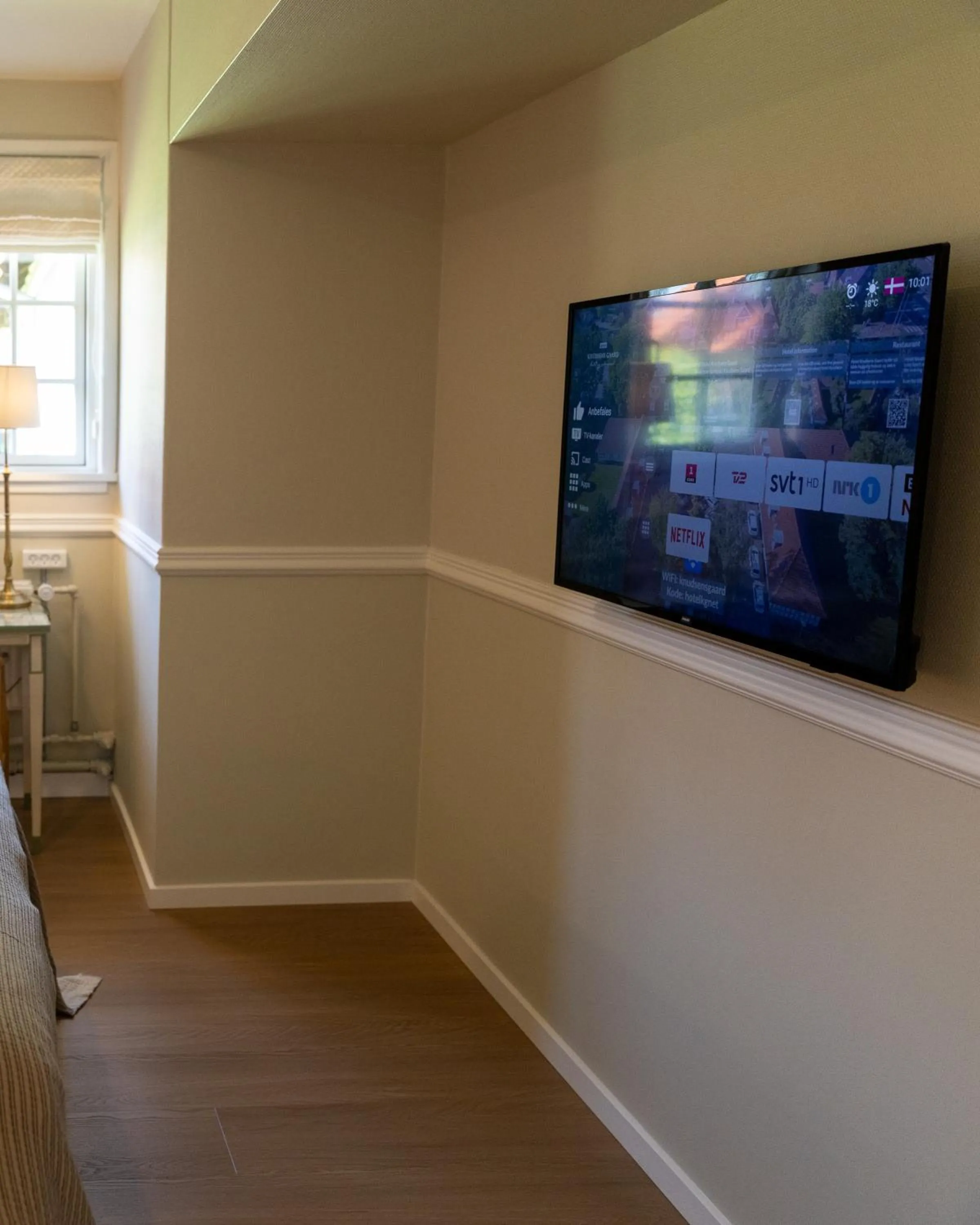 TV and multimedia in Hotel Knudsens Gaard