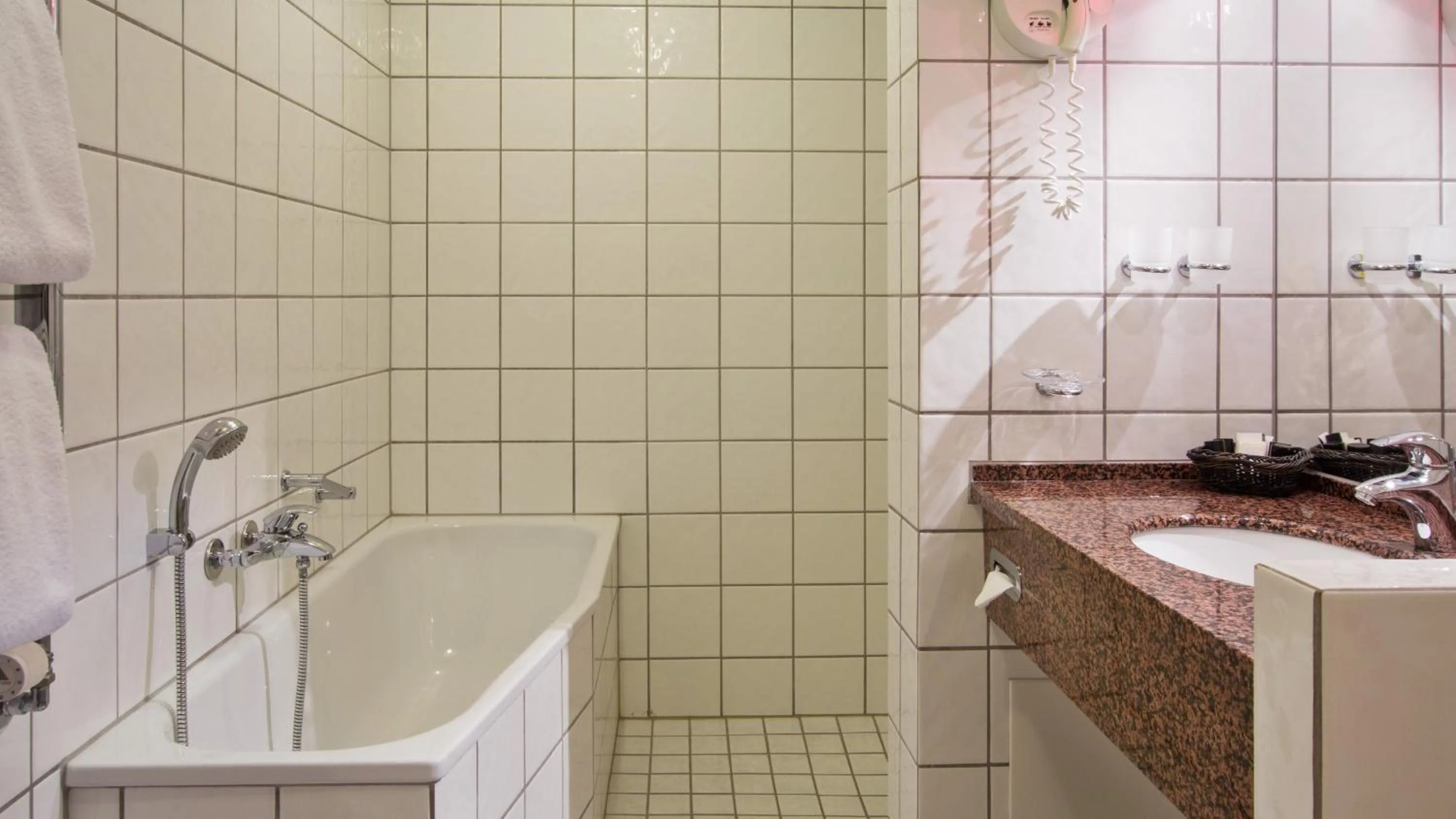 Bathroom in Hotel Knudsens Gaard