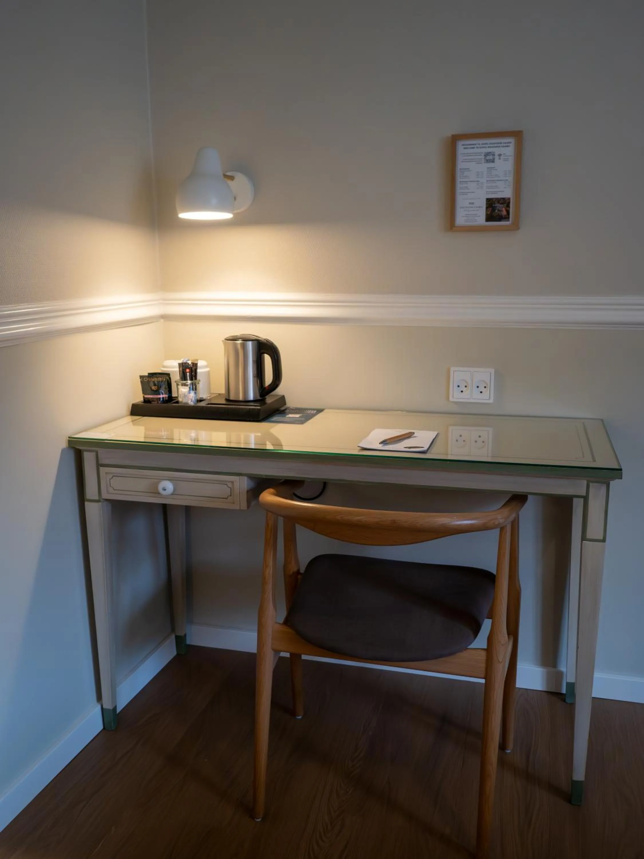 Coffee/tea facilities in Hotel Knudsens Gaard