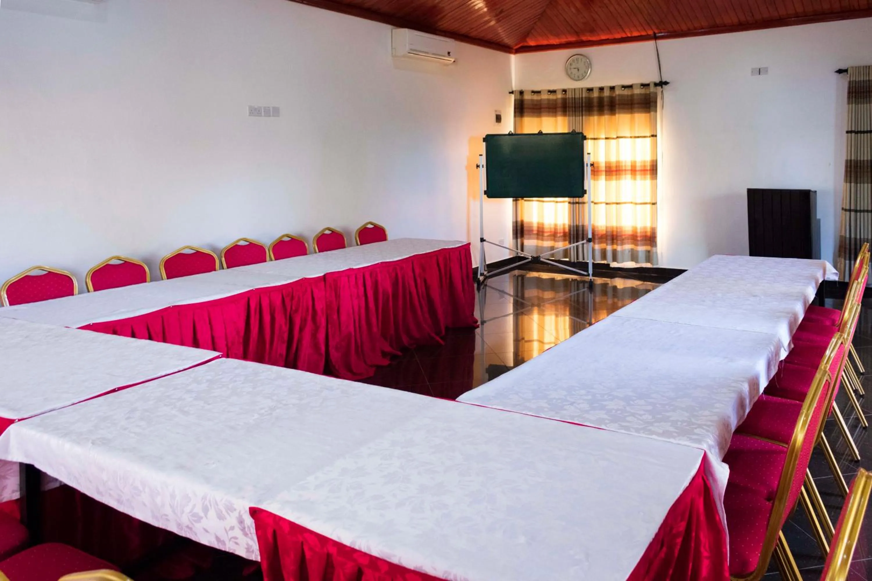 Meeting/conference room in Sienna Beach Hotel Entebbe