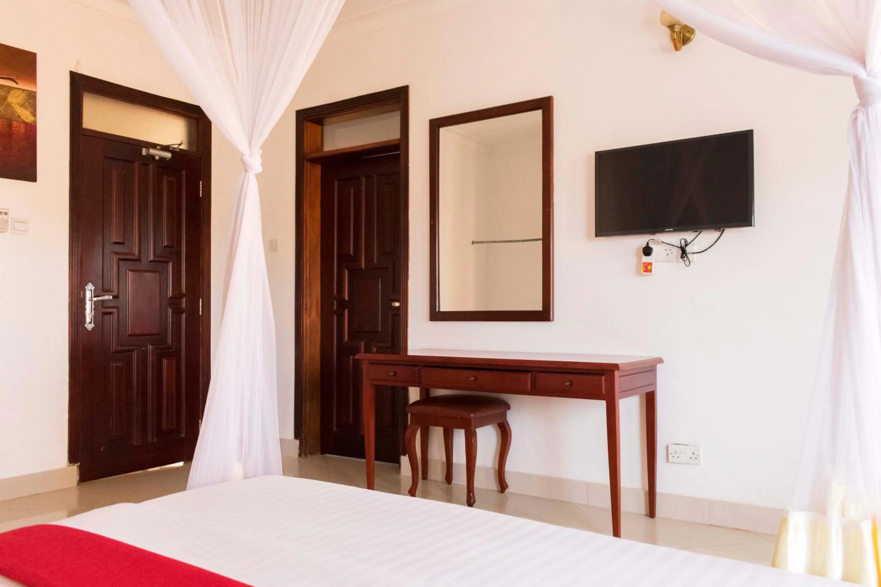 Bed in Sienna Beach Hotel Entebbe