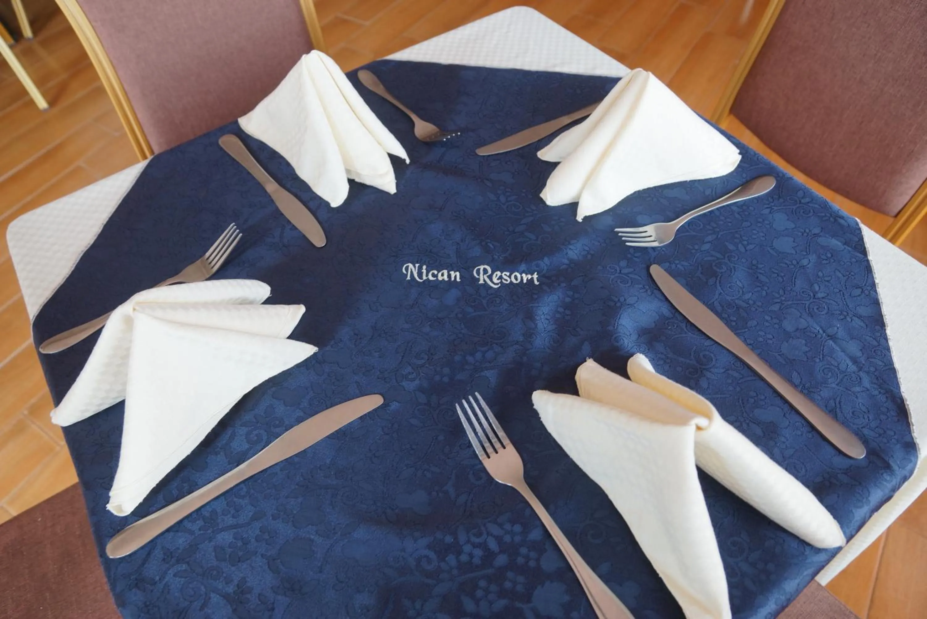 Restaurant/places to eat in Nican Resort Hotel Seguku Entebbe