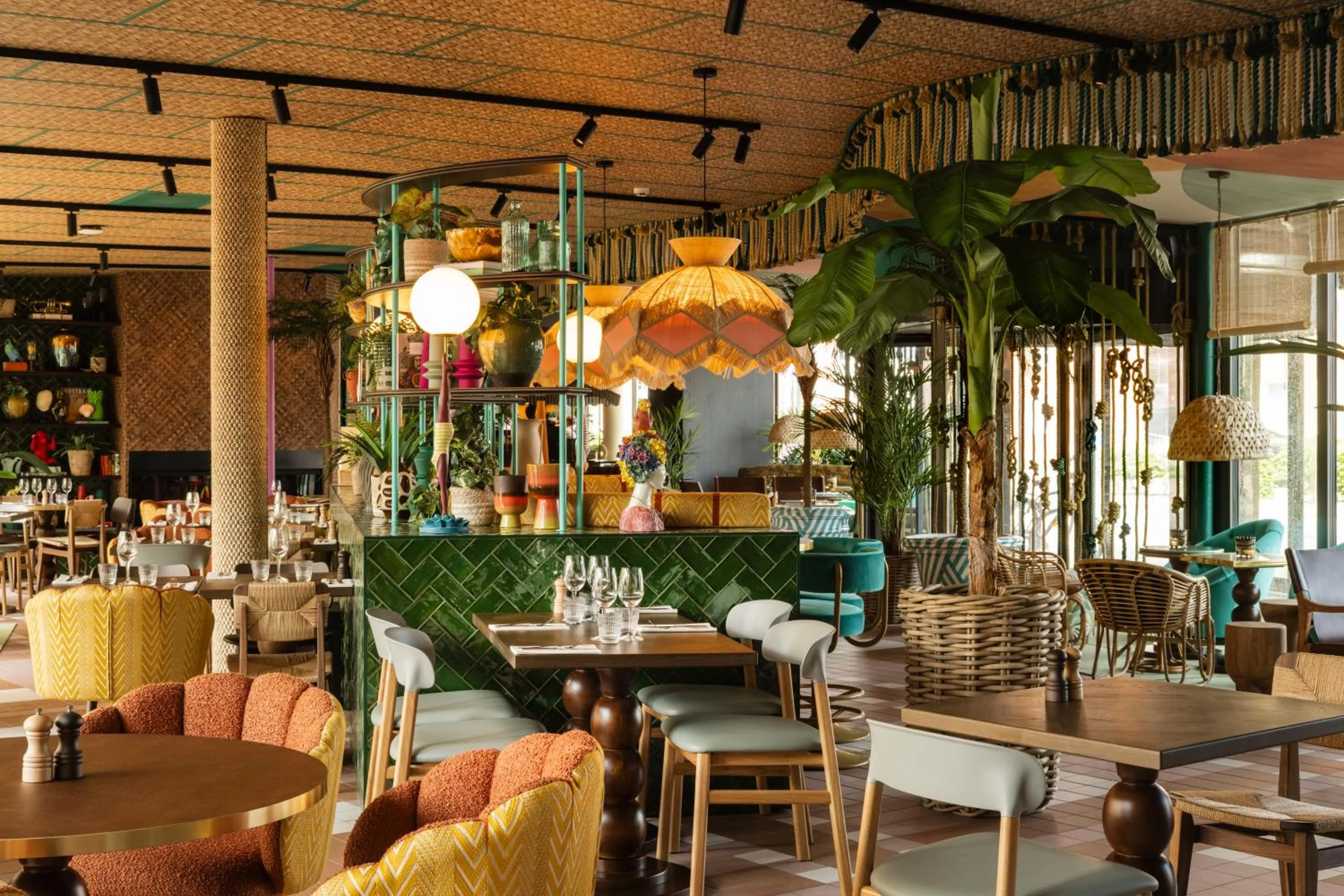 Restaurant/places to eat in Quality Hotel The Reef