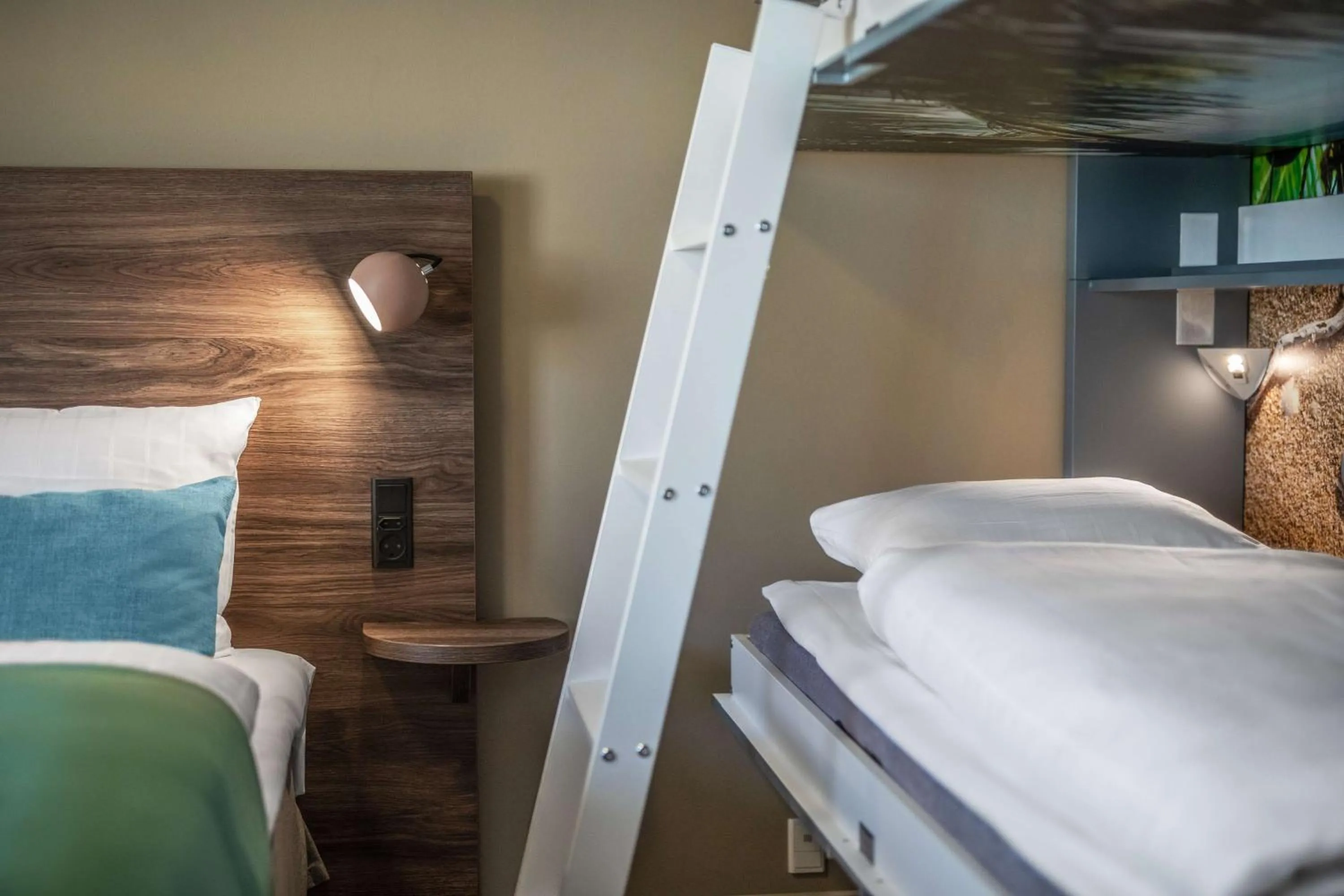 Bedroom, Bed in Quality Hotel The Reef