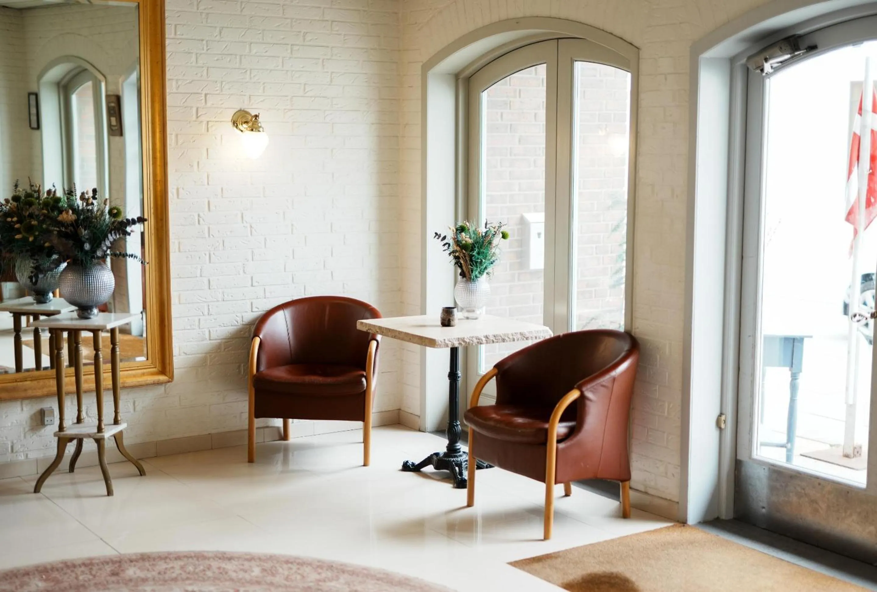 Seating area in Dronninglund Hotel