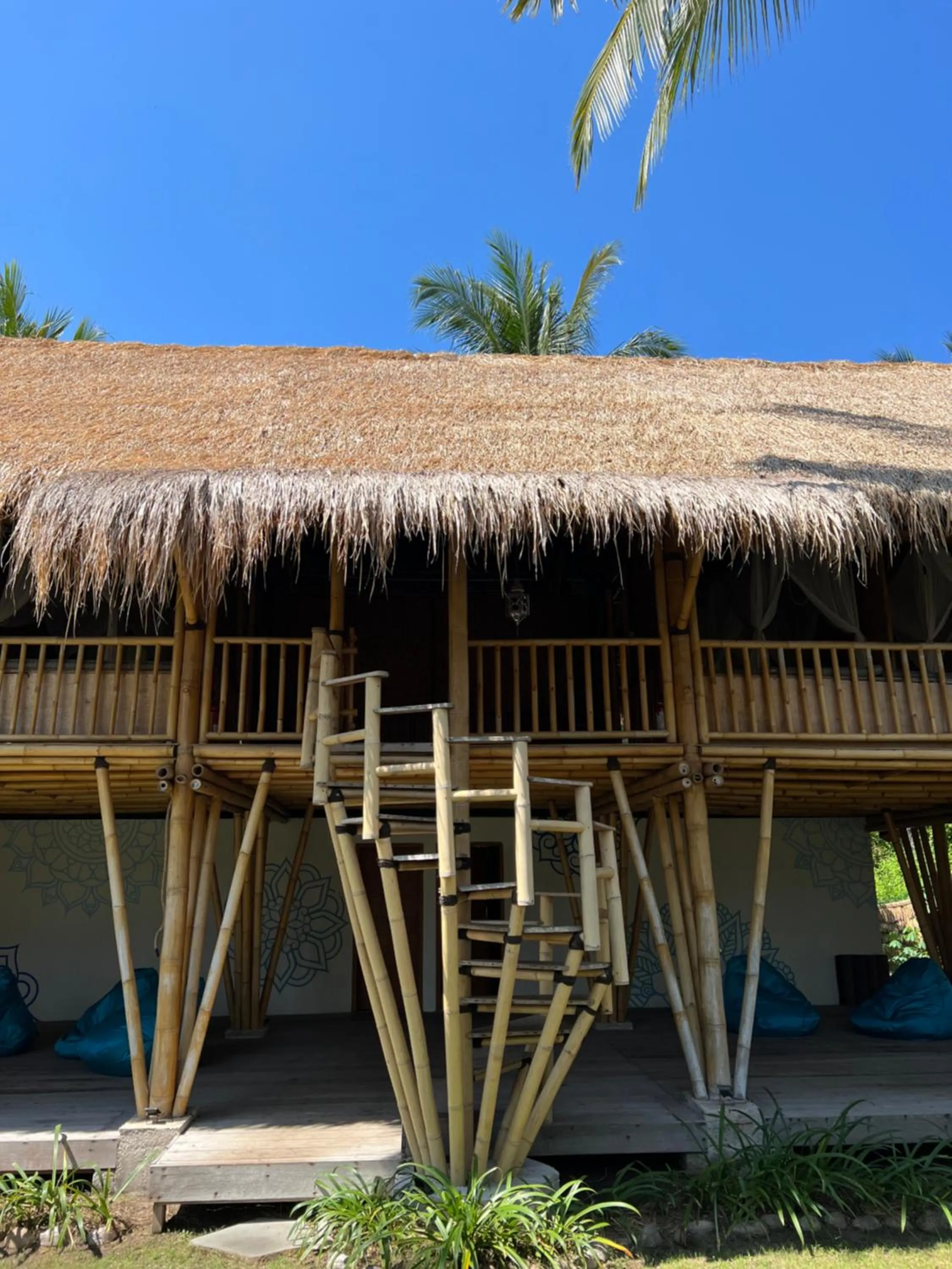 Captain Coconuts Gili Air