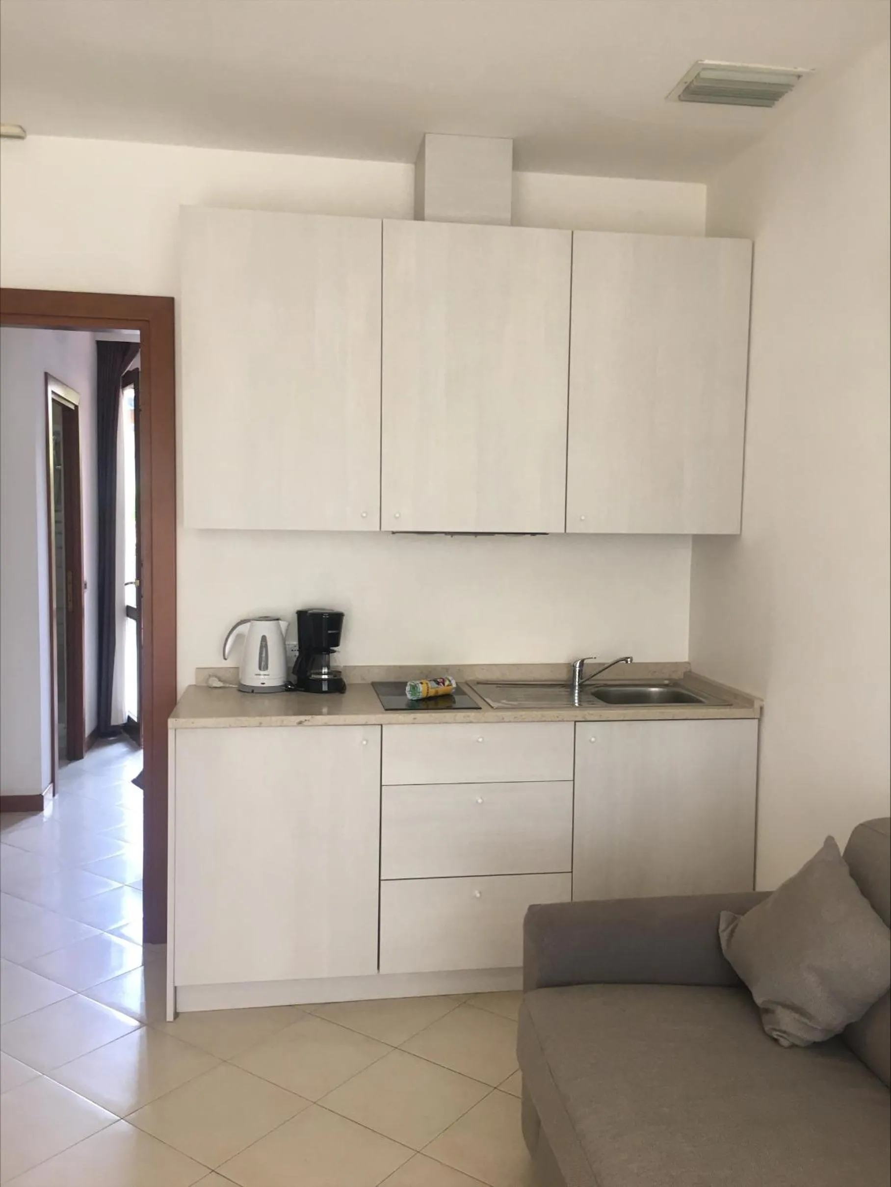 Kitchen or kitchenette in Le Corti Del Lago