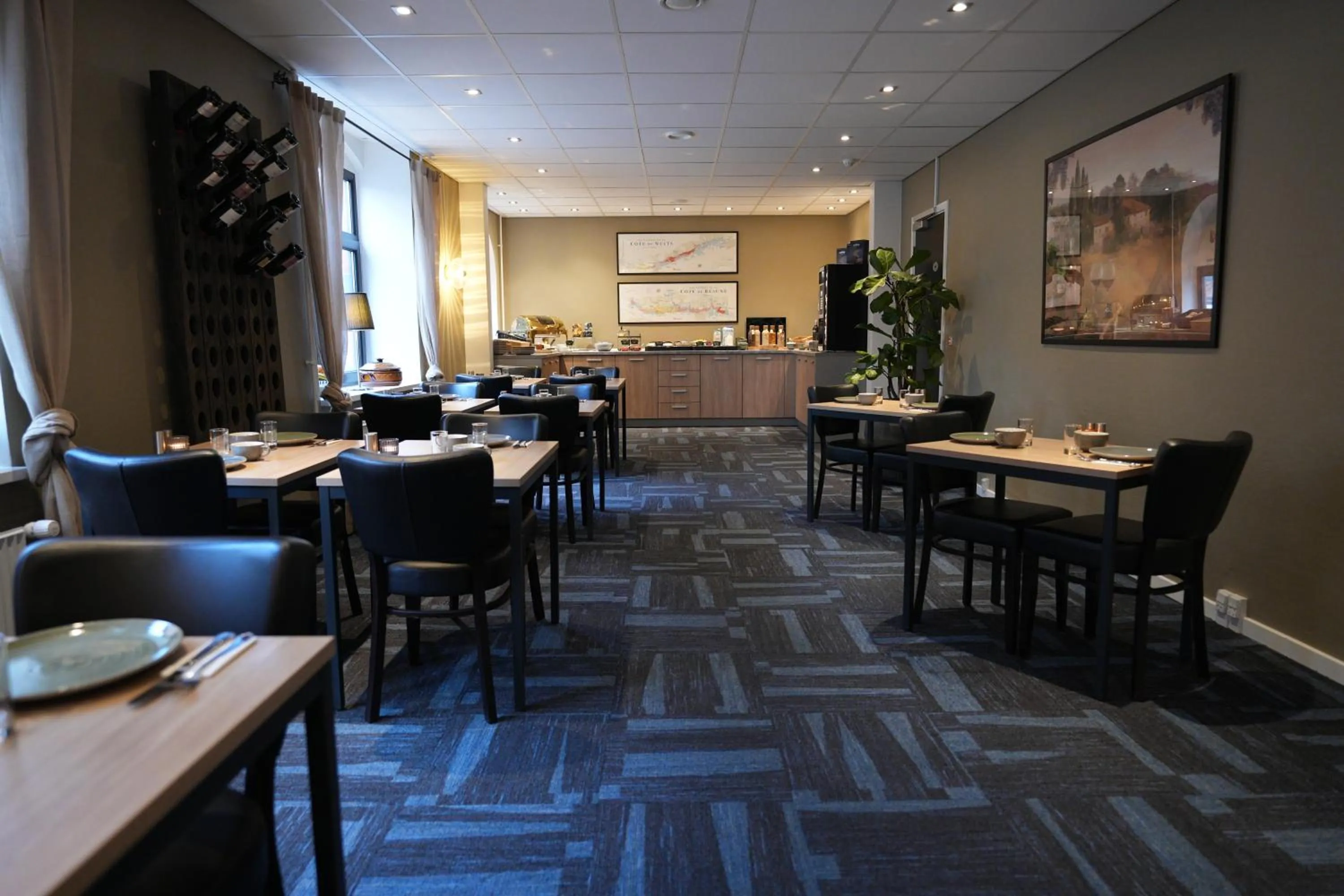 Breakfast in Prinsen Hotel