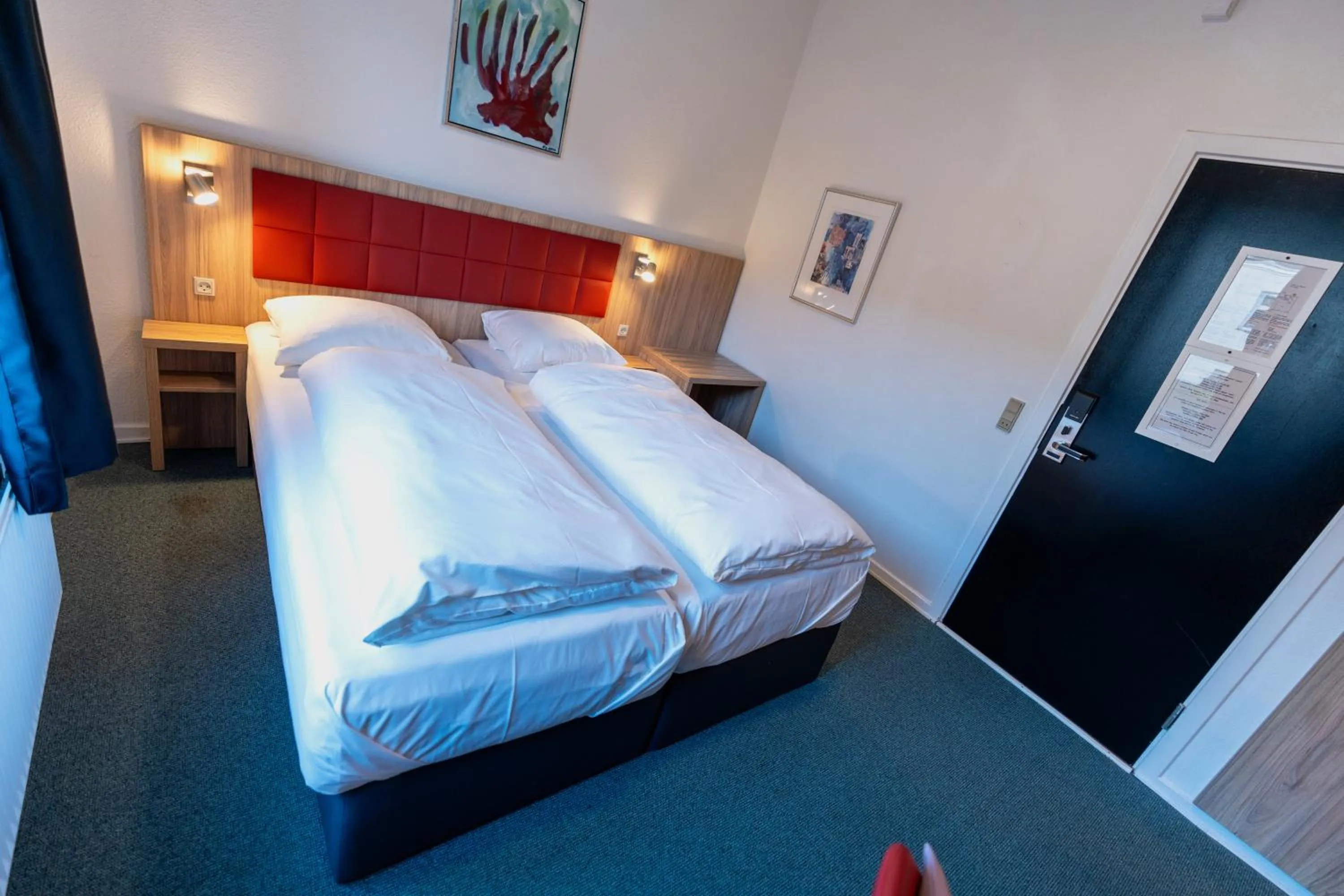 Bedroom, Bed in Prinsen Hotel