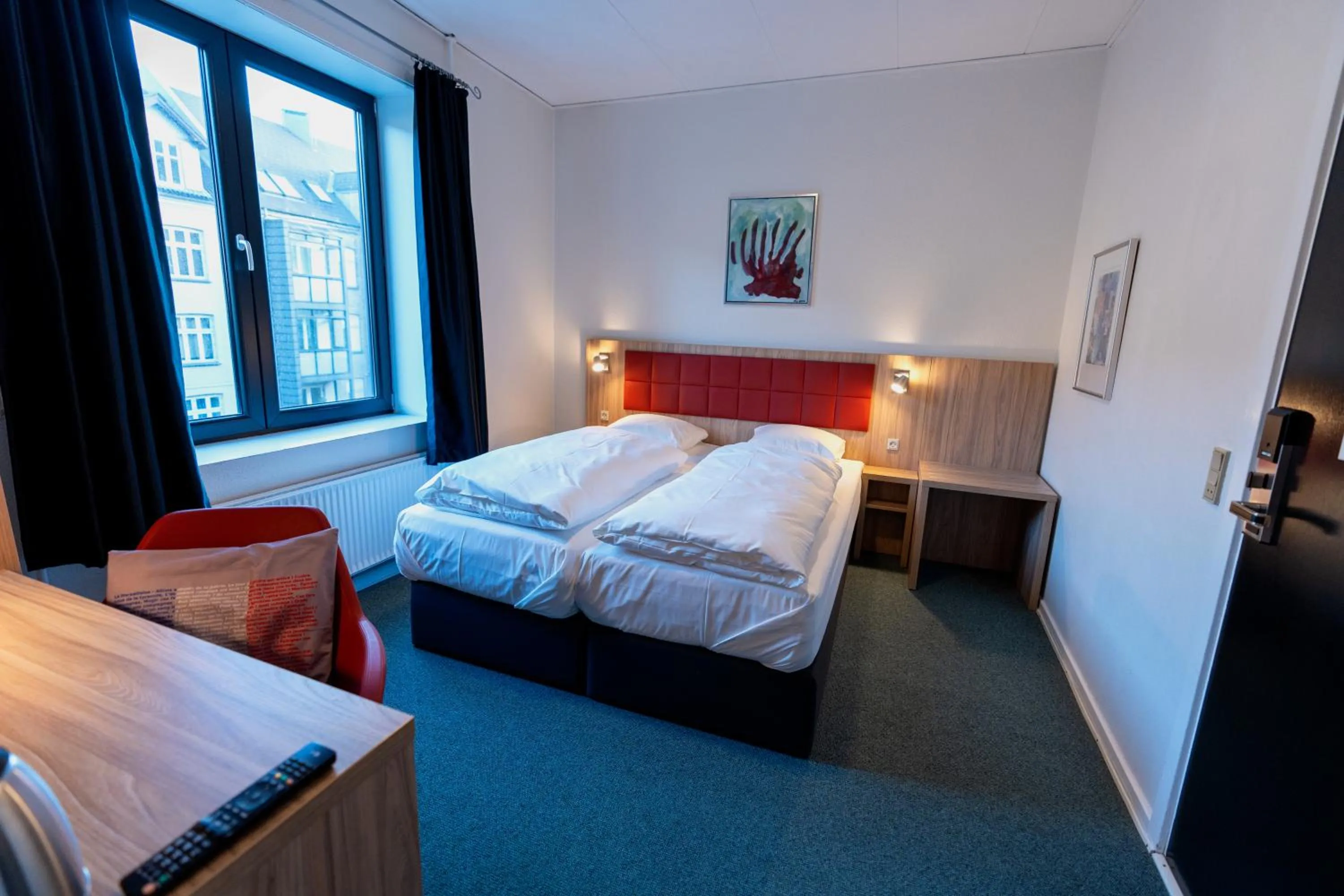 Bedroom, Bed in Prinsen Hotel