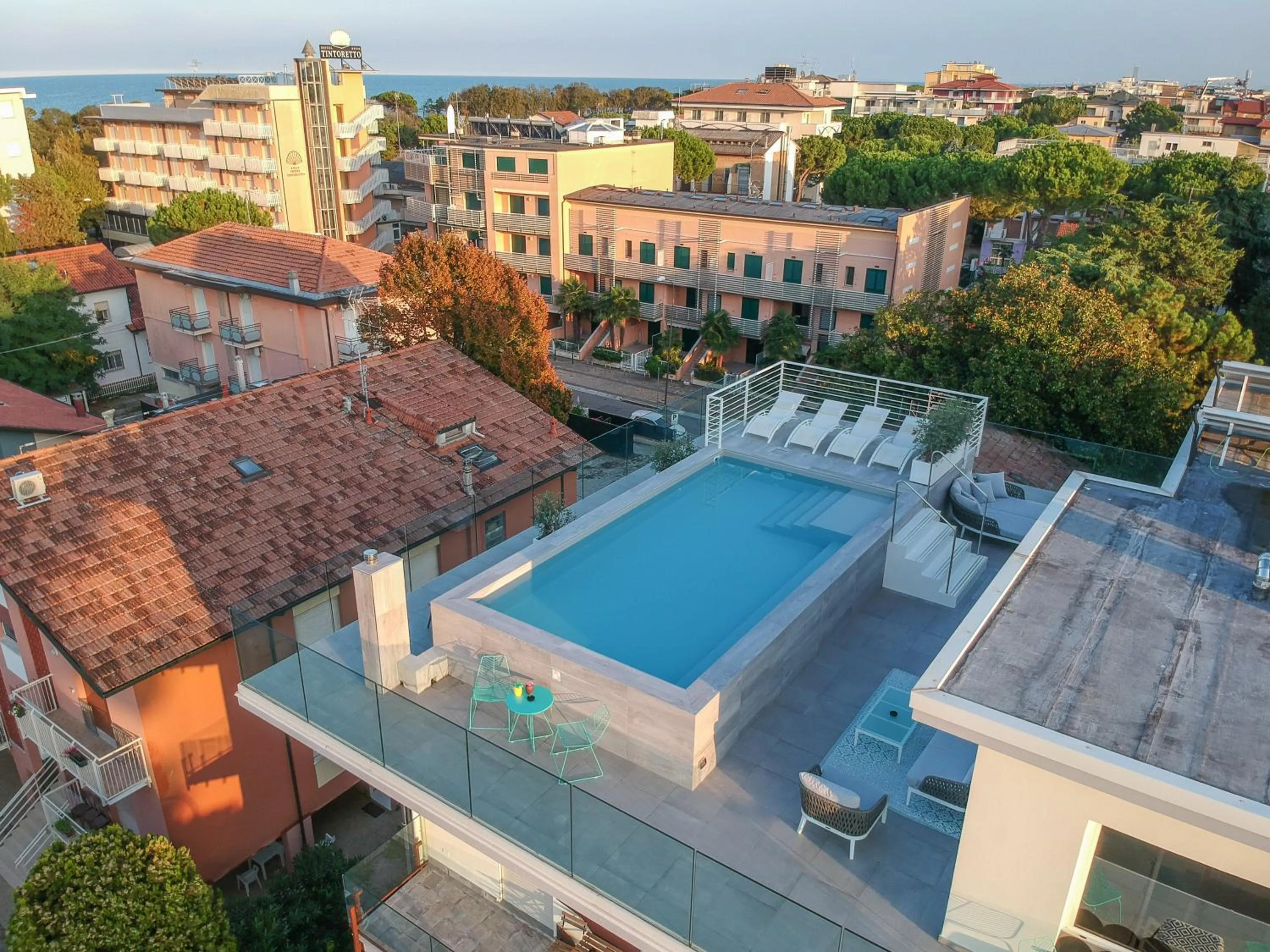 Bird's eye view in Hotel Abc