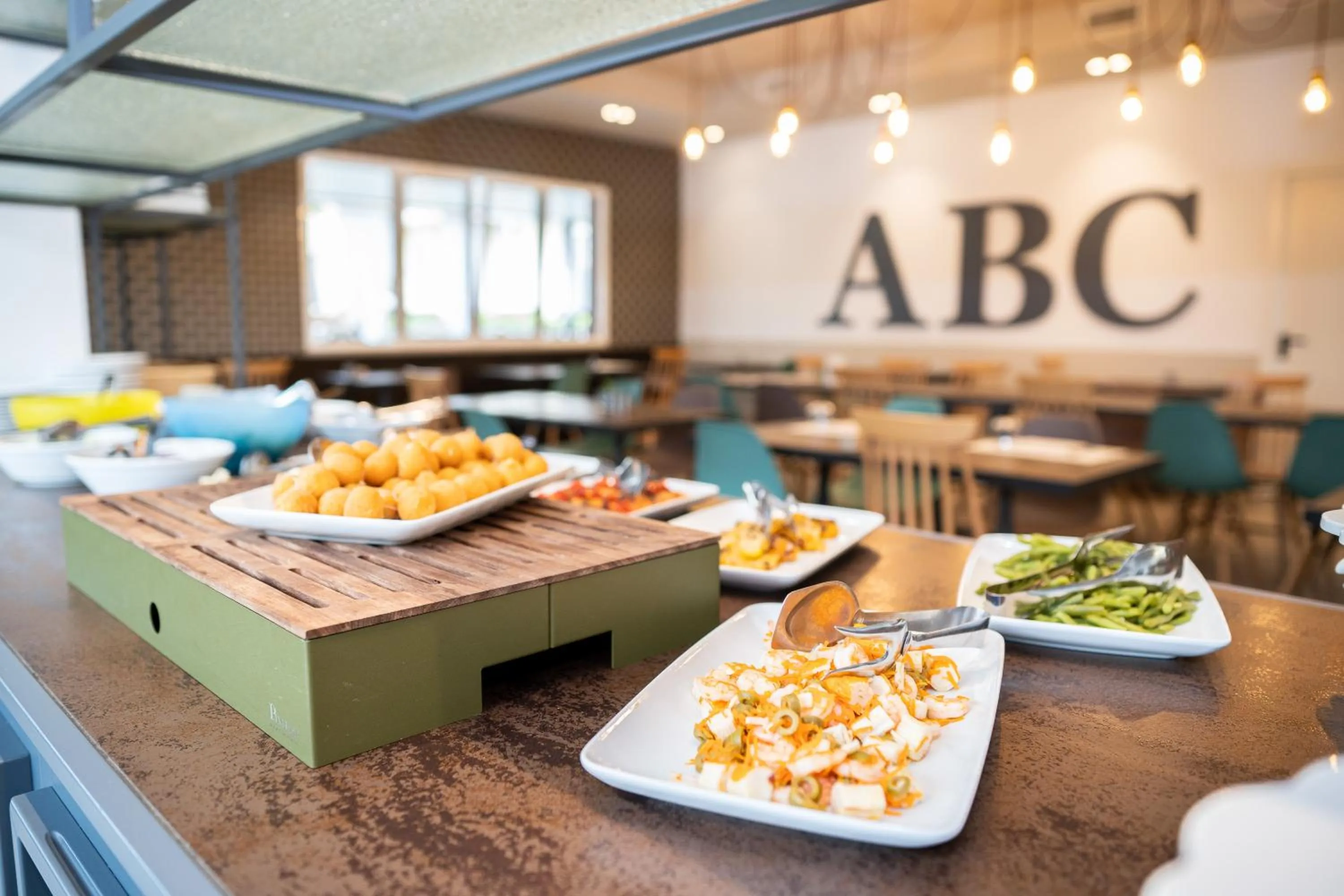 Food and drinks in Hotel Abc