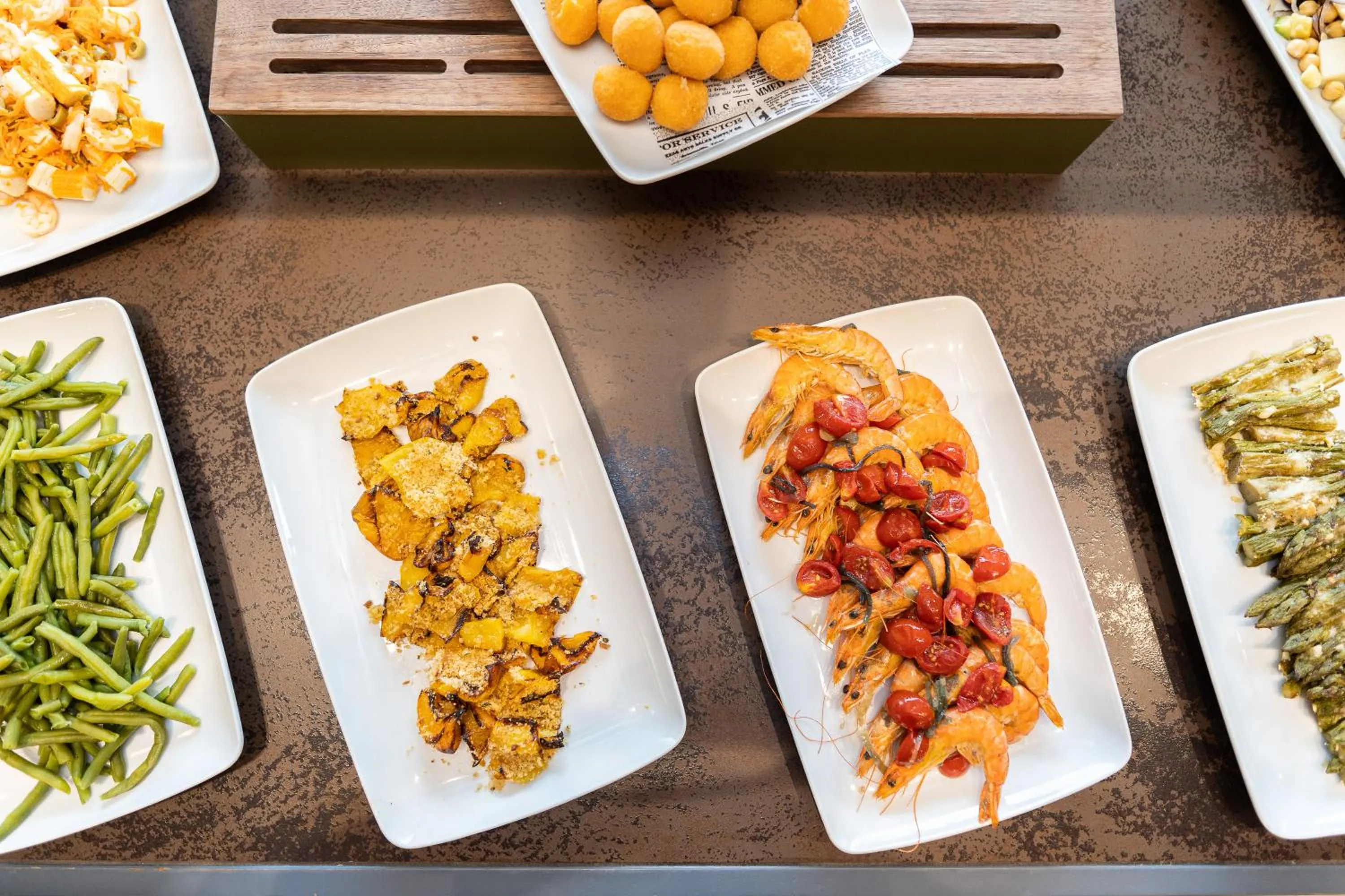 Food and drinks in Hotel Abc