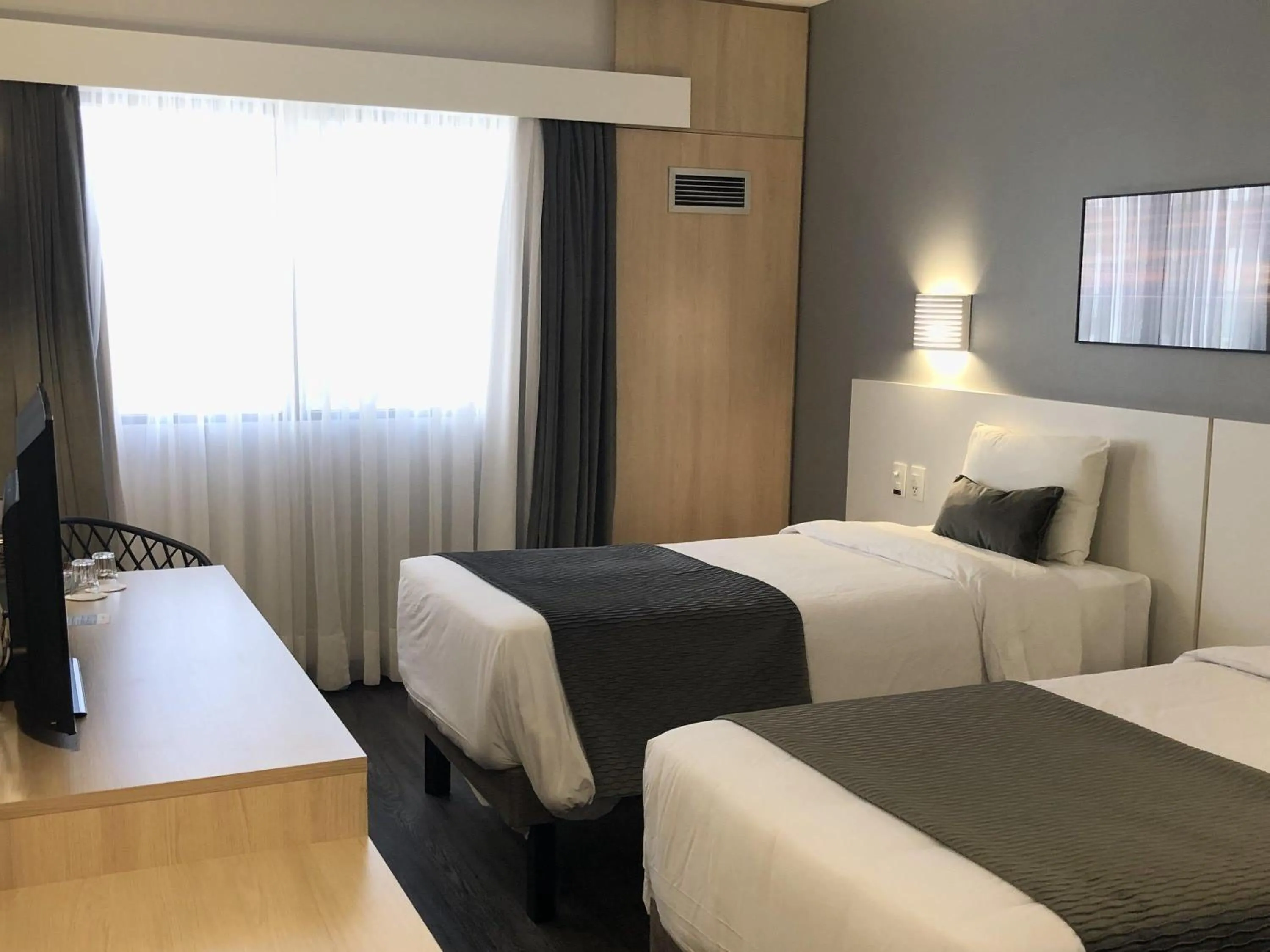 Bedroom, Bed in Mercure Camboriu