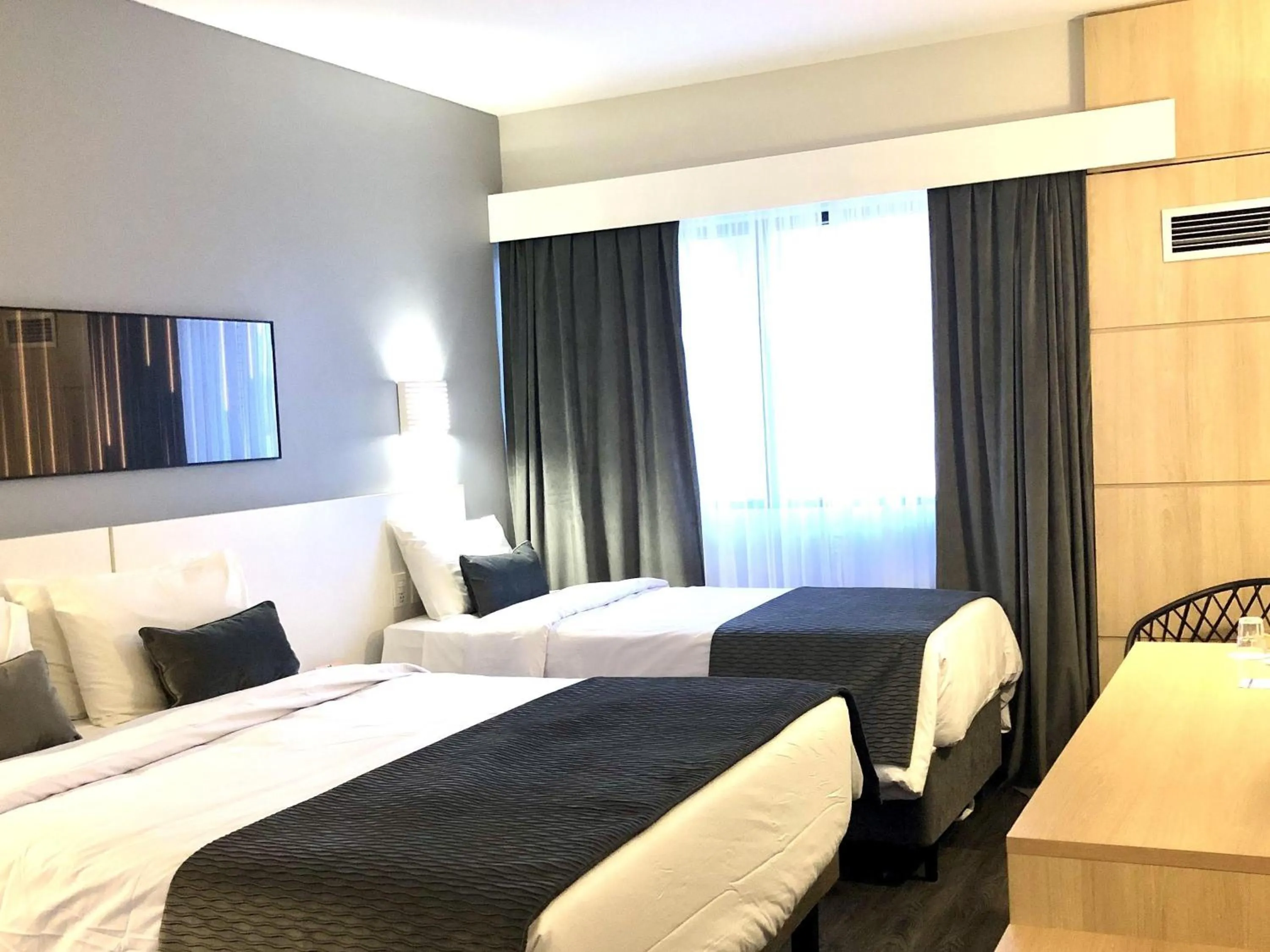 Bedroom, Bed in Mercure Camboriu