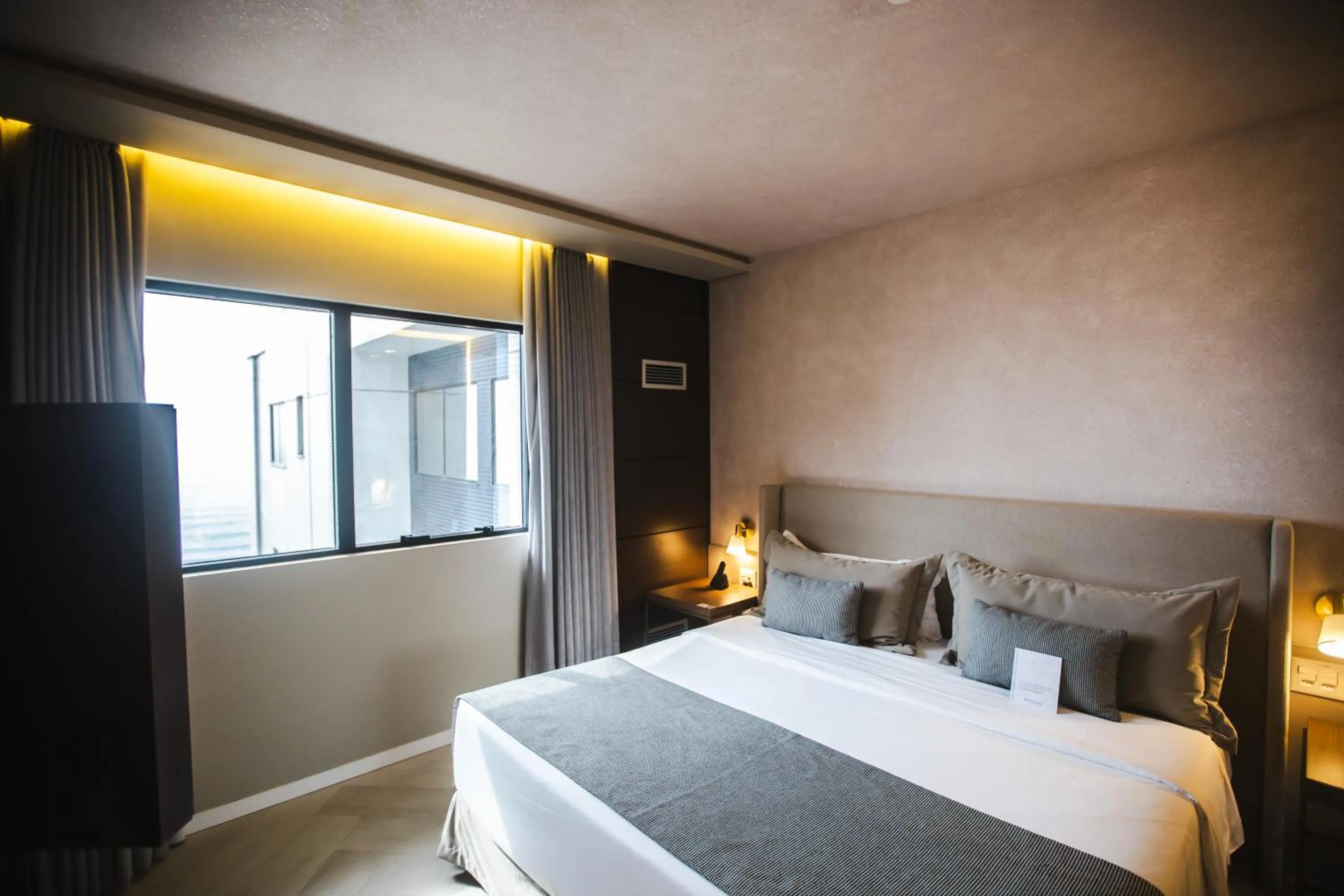 Bed in Mercure Camboriu