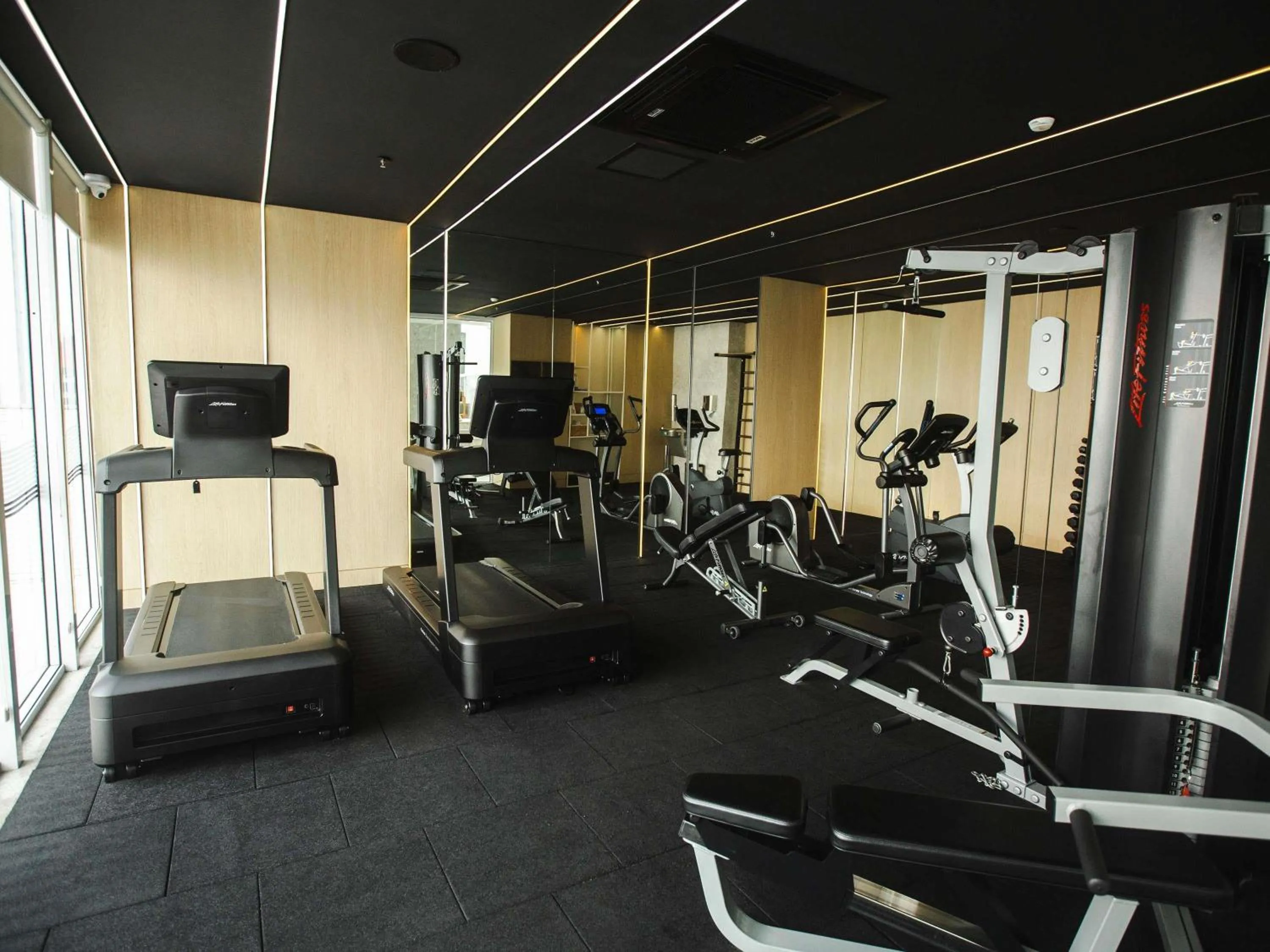 Fitness centre/facilities in Mercure Camboriu