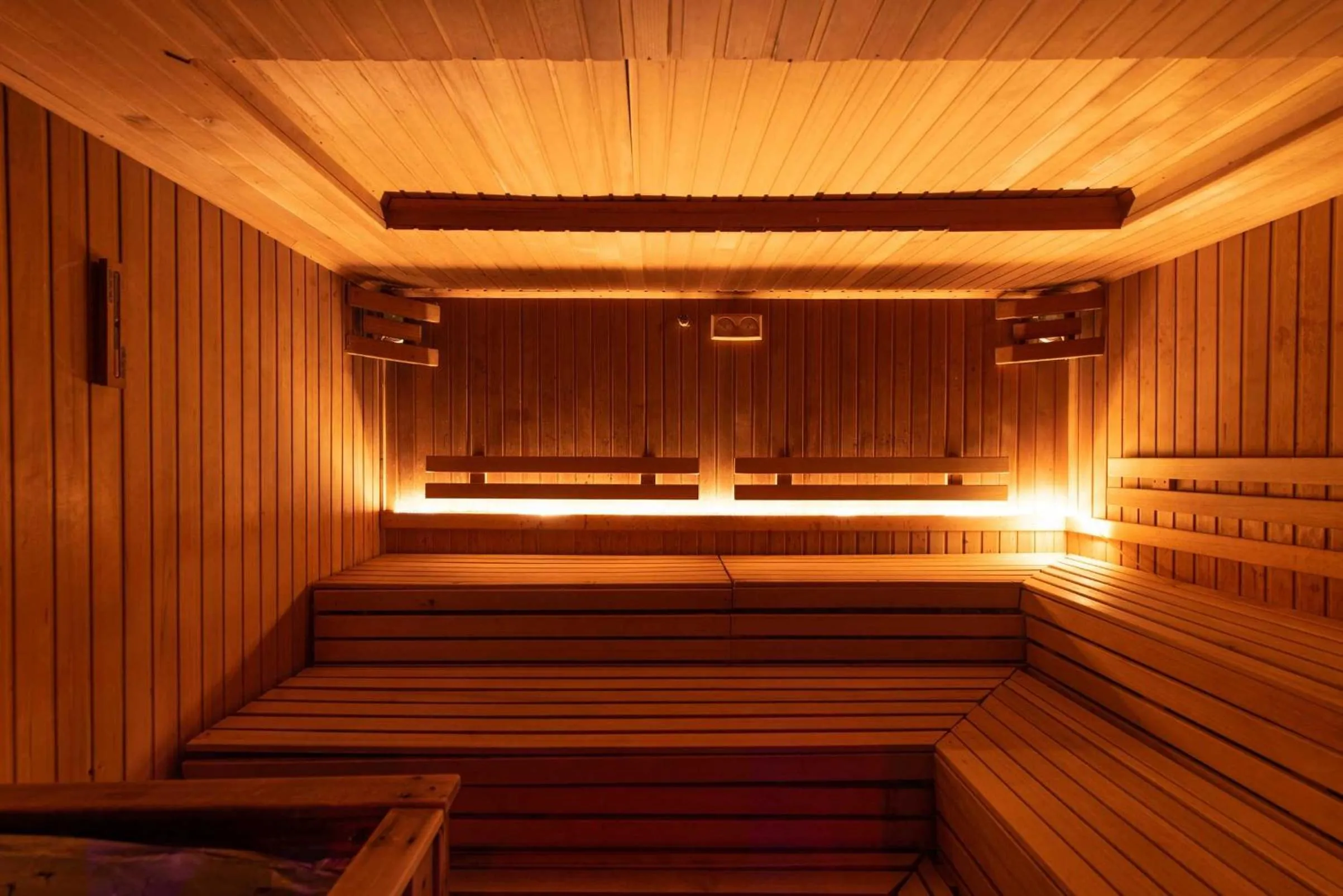 Sauna in Holiday Inn Dąbrowa Górnicza-Katowice by IHG