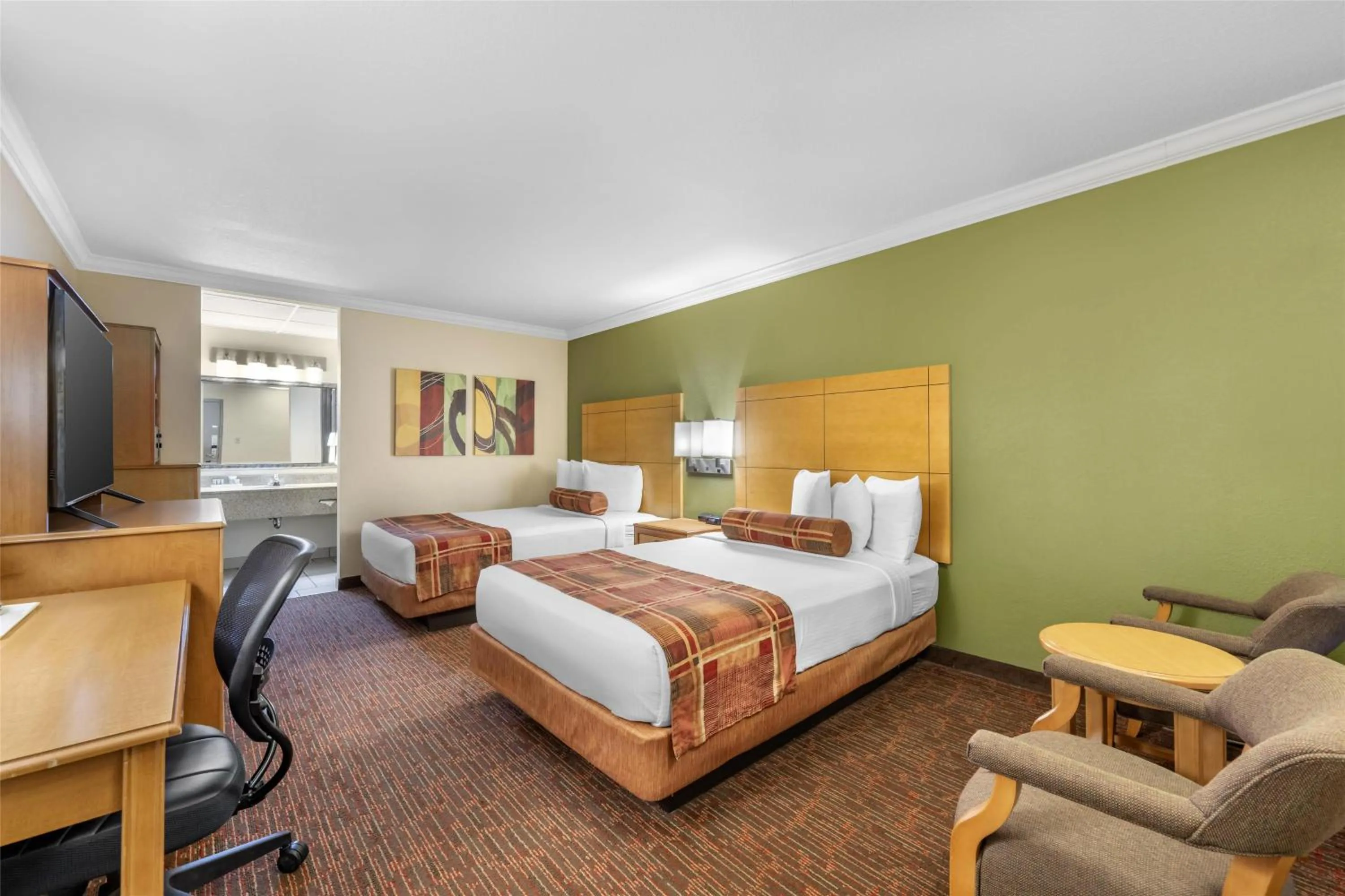 Bedroom, Bed in Best Western Angus Inn