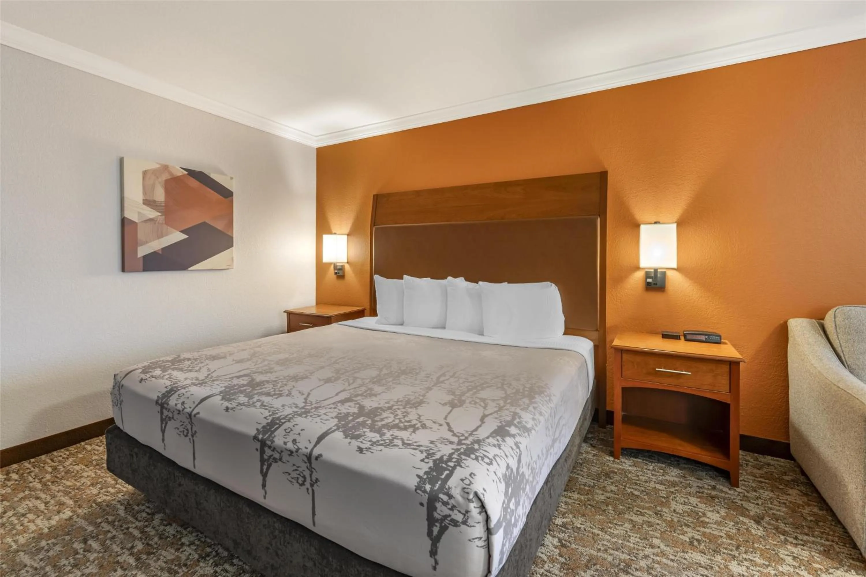 Bedroom, Bed in Best Western Angus Inn