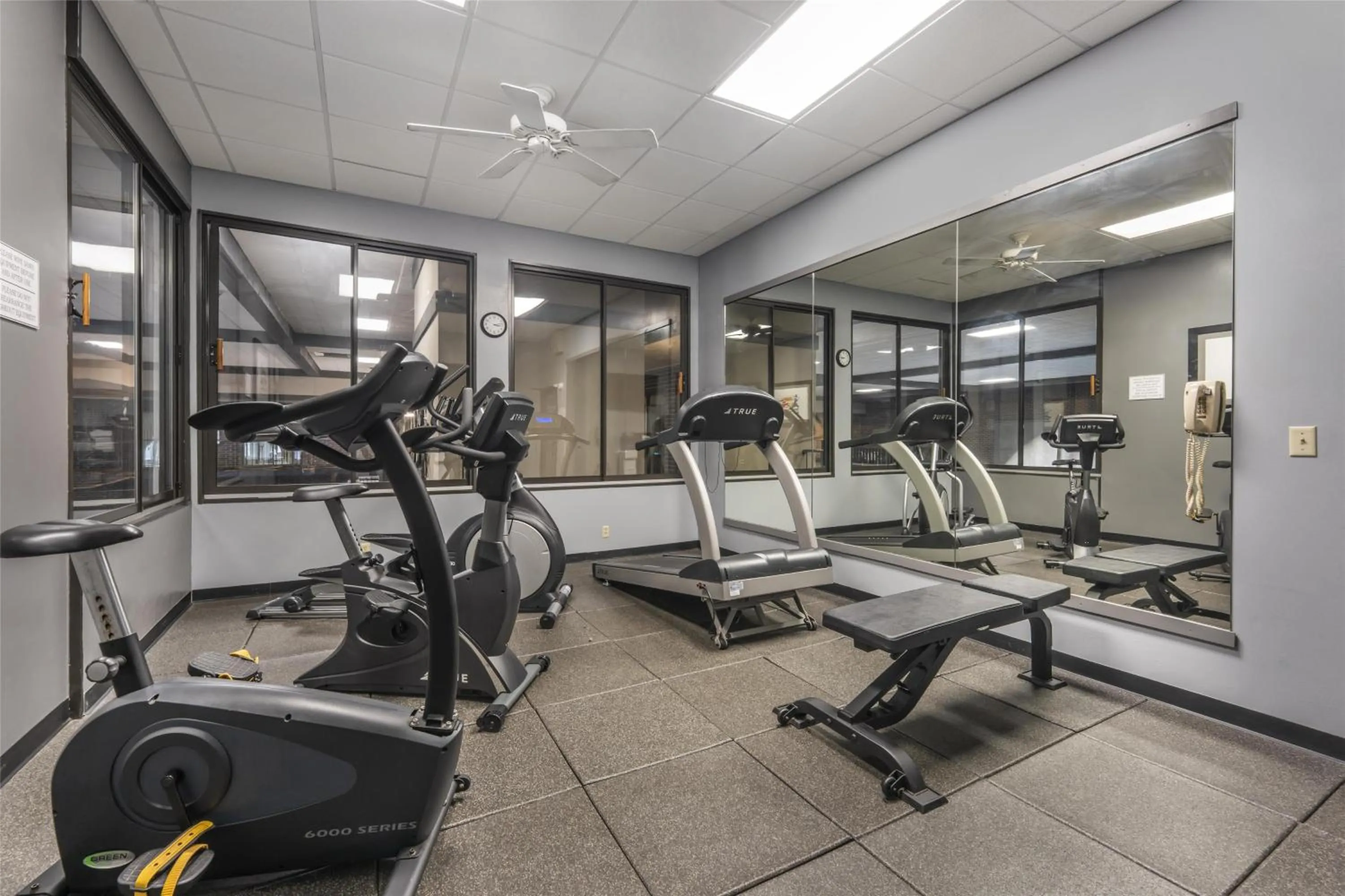 Fitness centre/facilities in Best Western Angus Inn