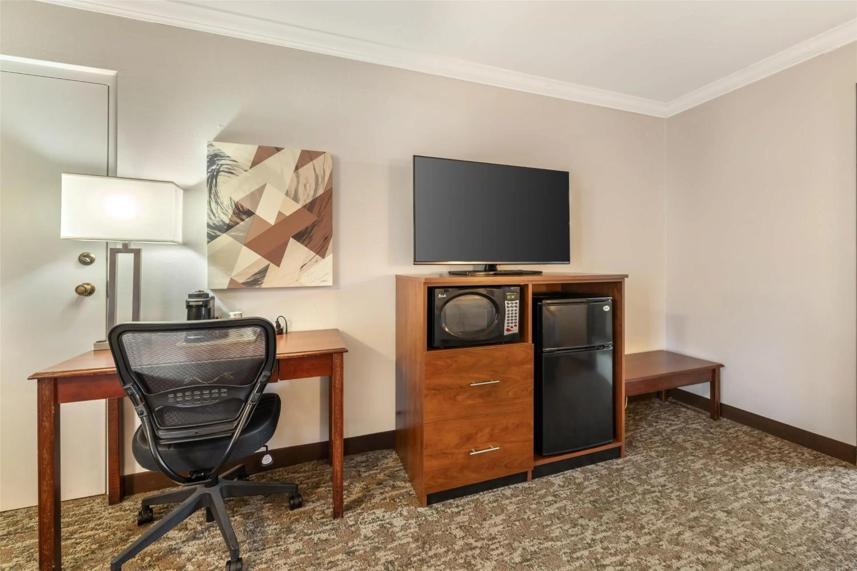 Bedroom in Best Western Angus Inn