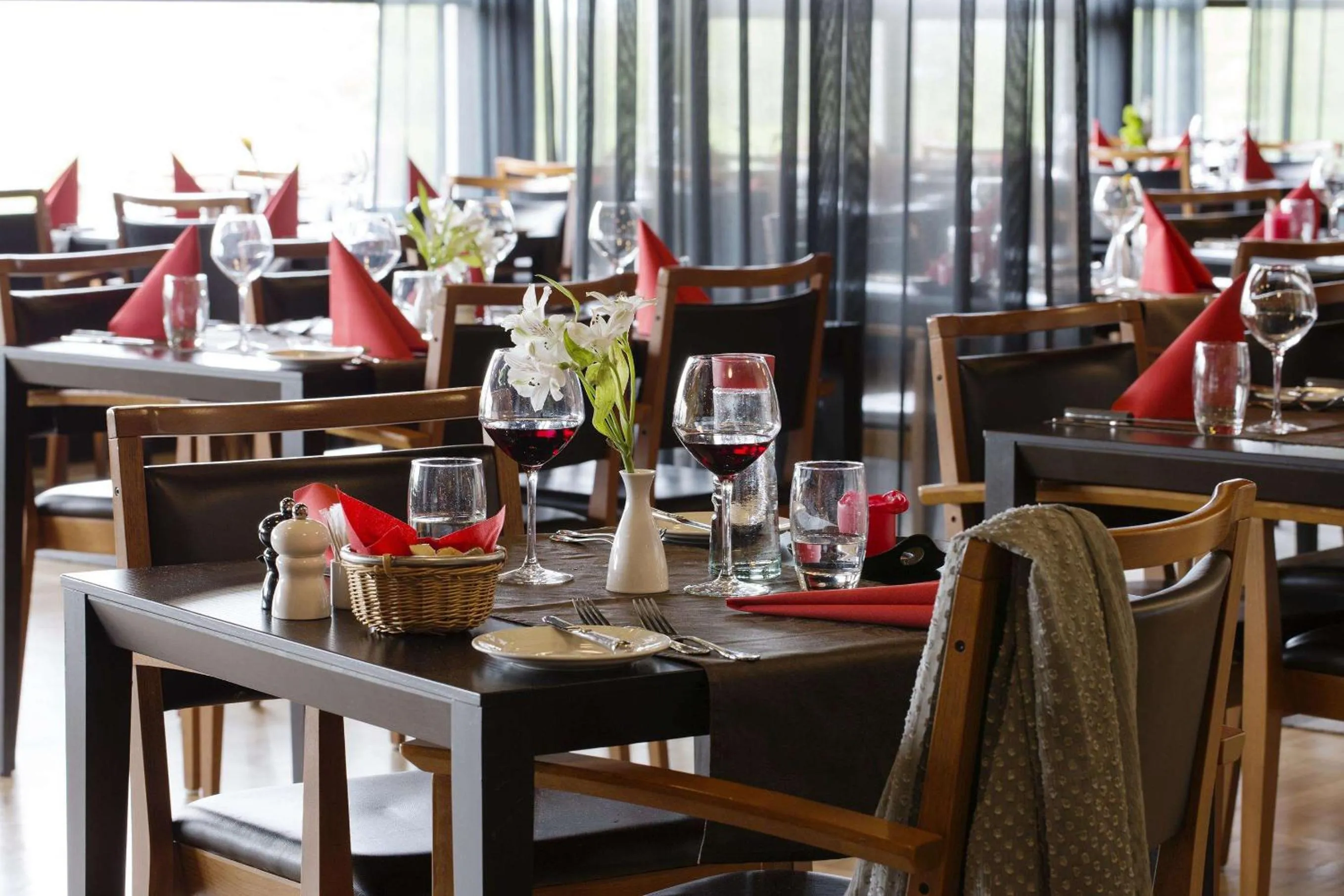 Restaurant/places to eat in Scandic Aalborg Øst