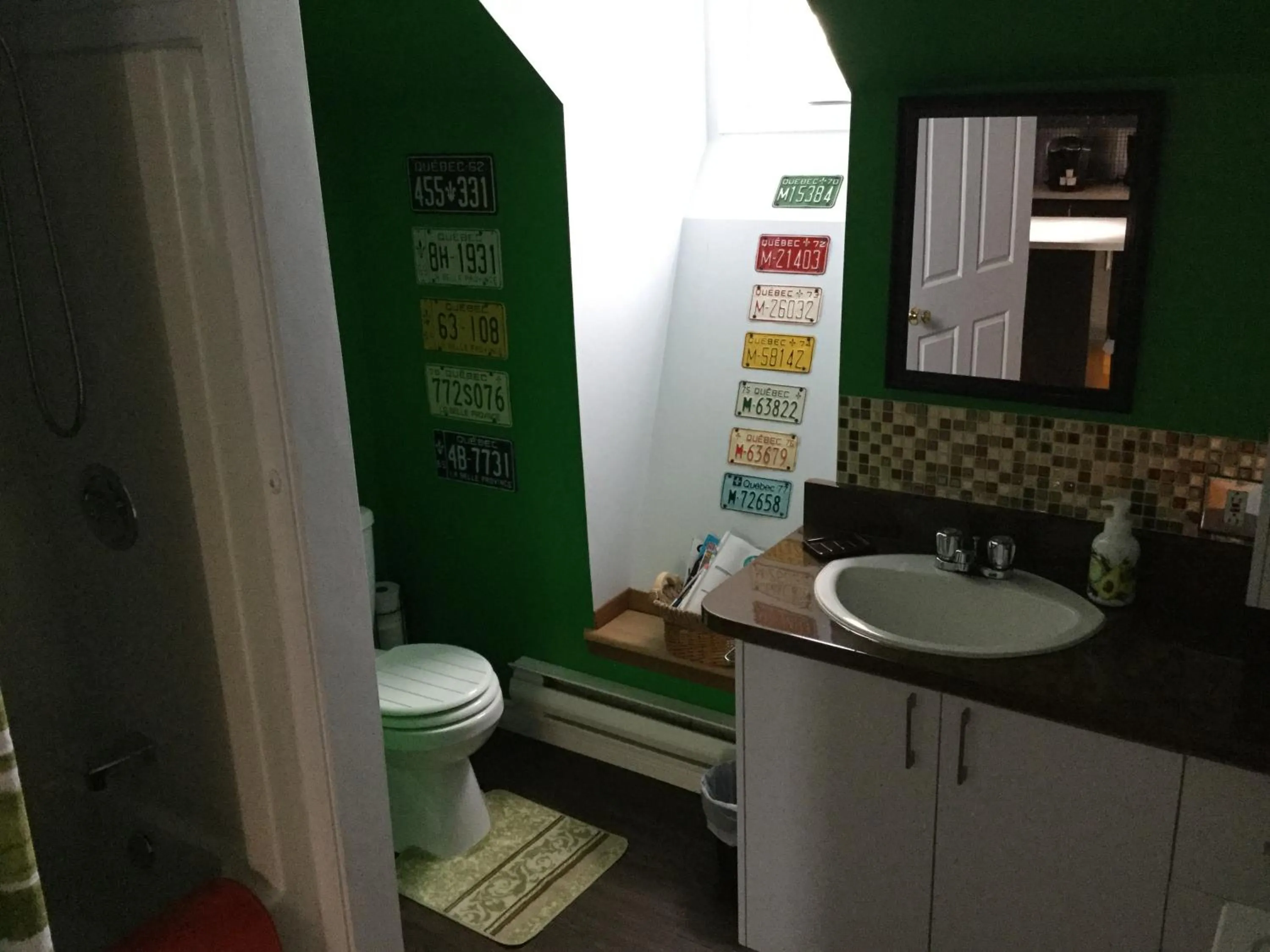 Shower in La Maison des Éboulis