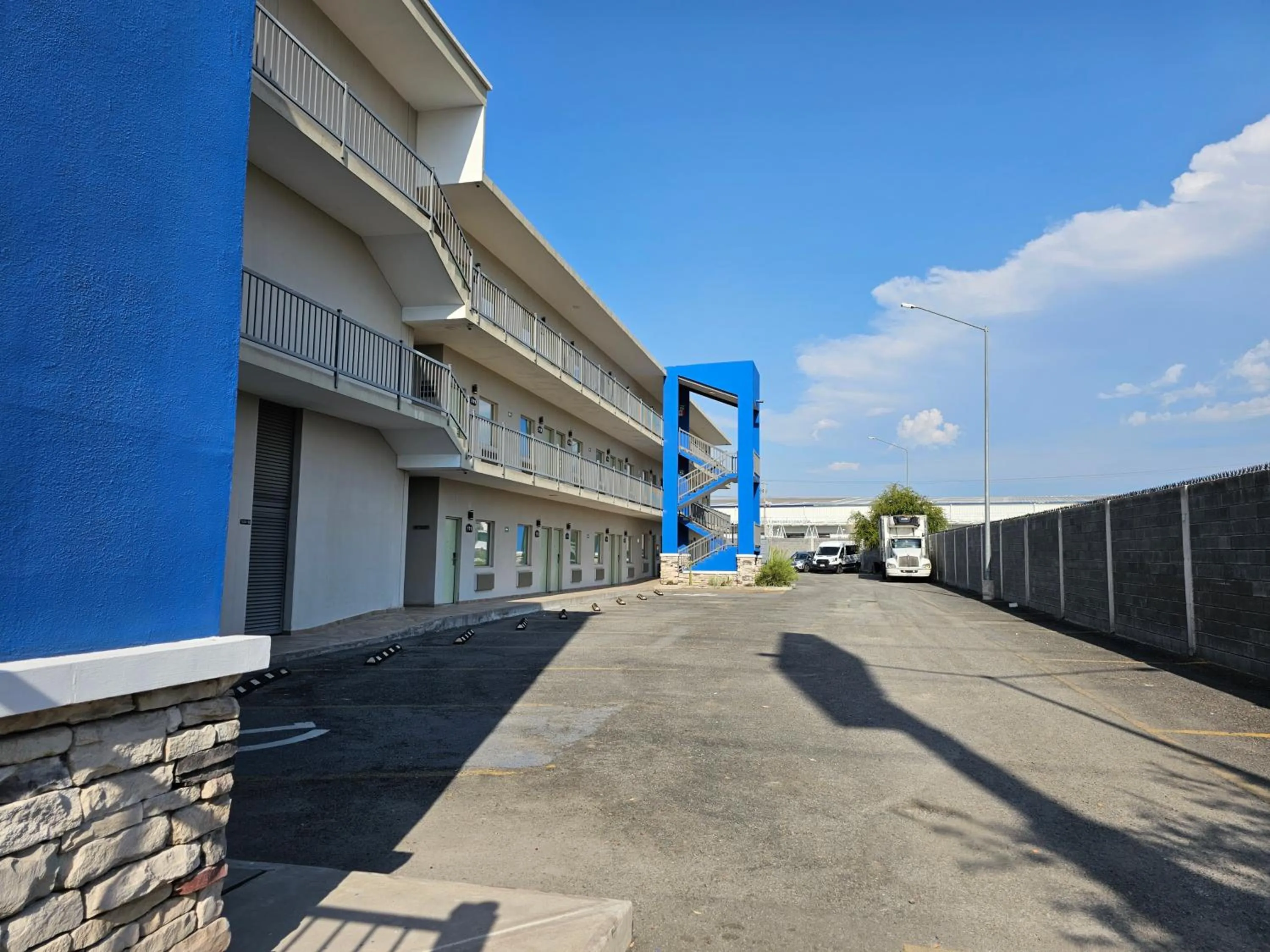 Property building in Bluu Hotel Aeropuerto Monclova-Frontera