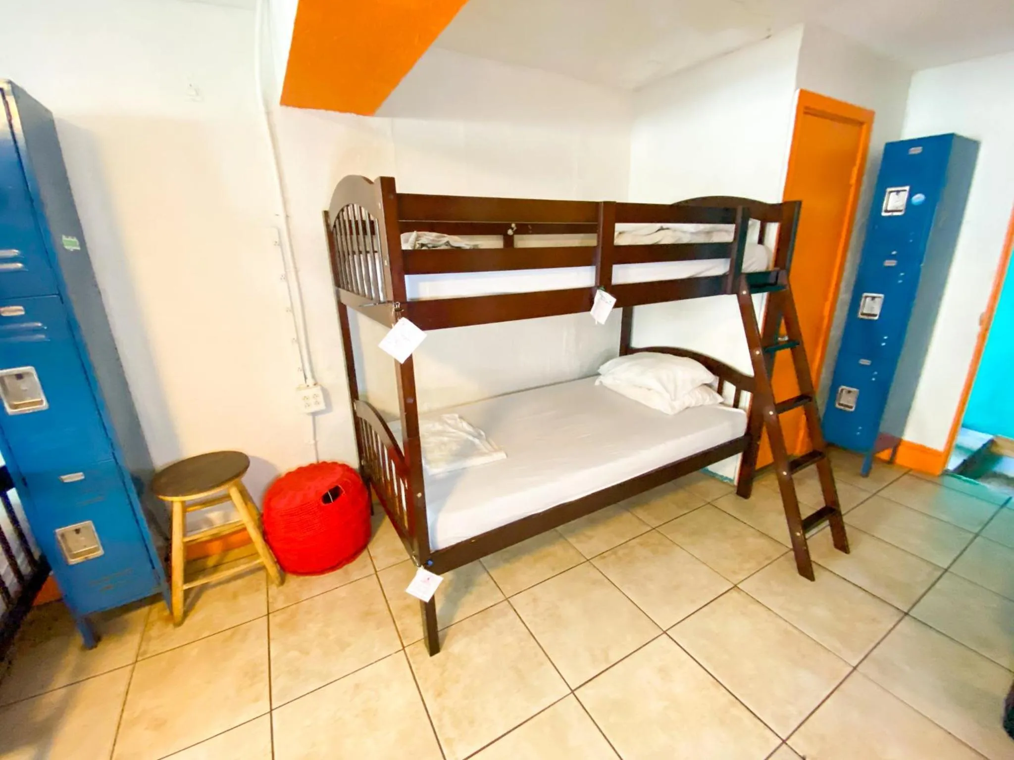 Bedroom, Bed in ITH San Diego Beach Bungalow Surf Hostel