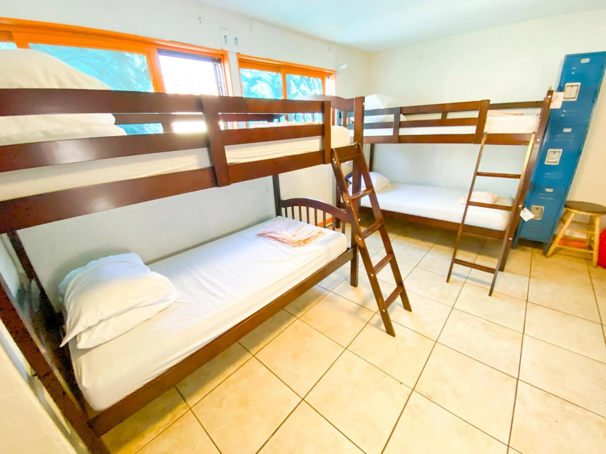 Bedroom, Bed in ITH San Diego Beach Bungalow Surf Hostel