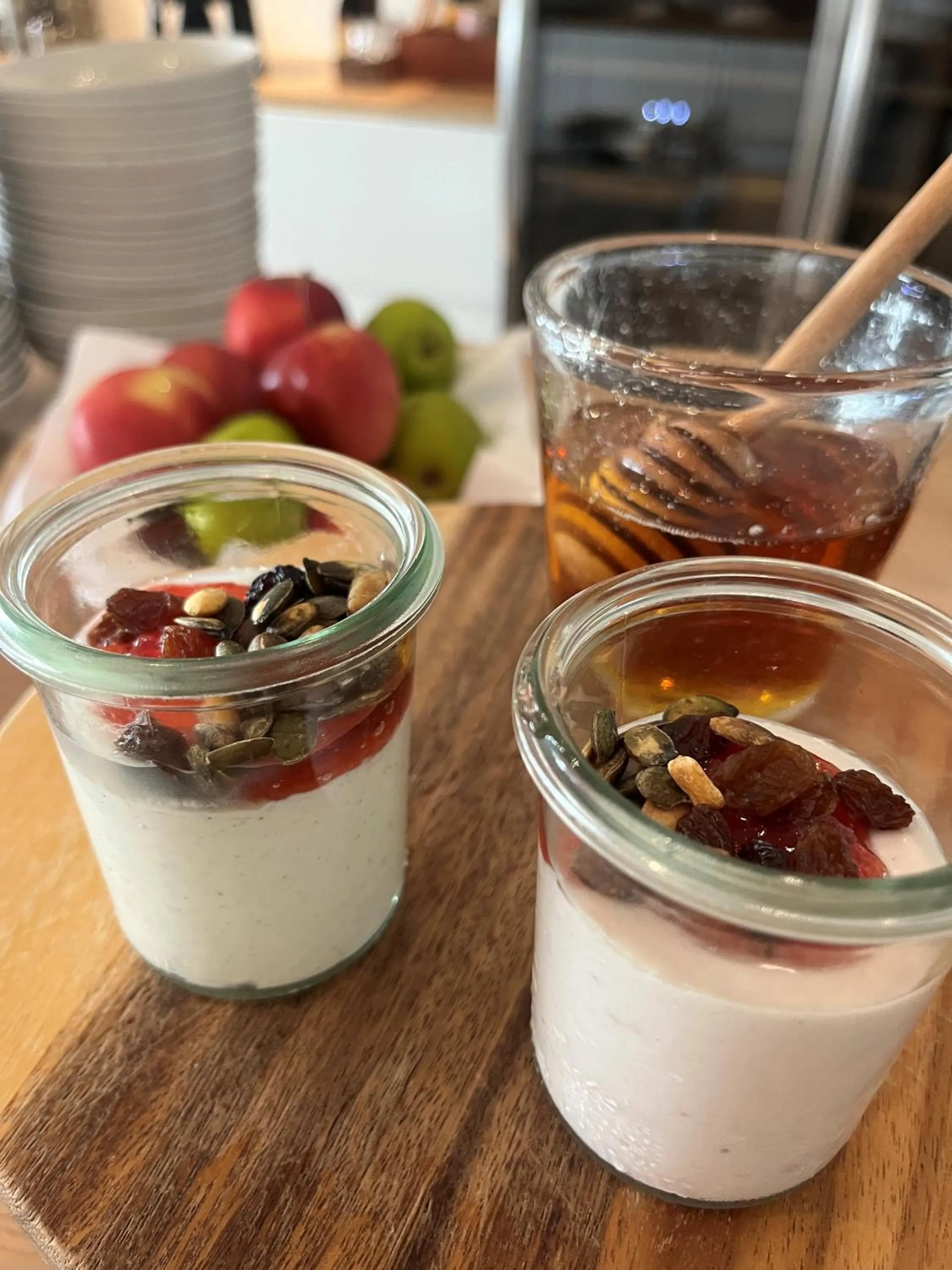 Food in Sixtus Sinatur Hotel & Konference