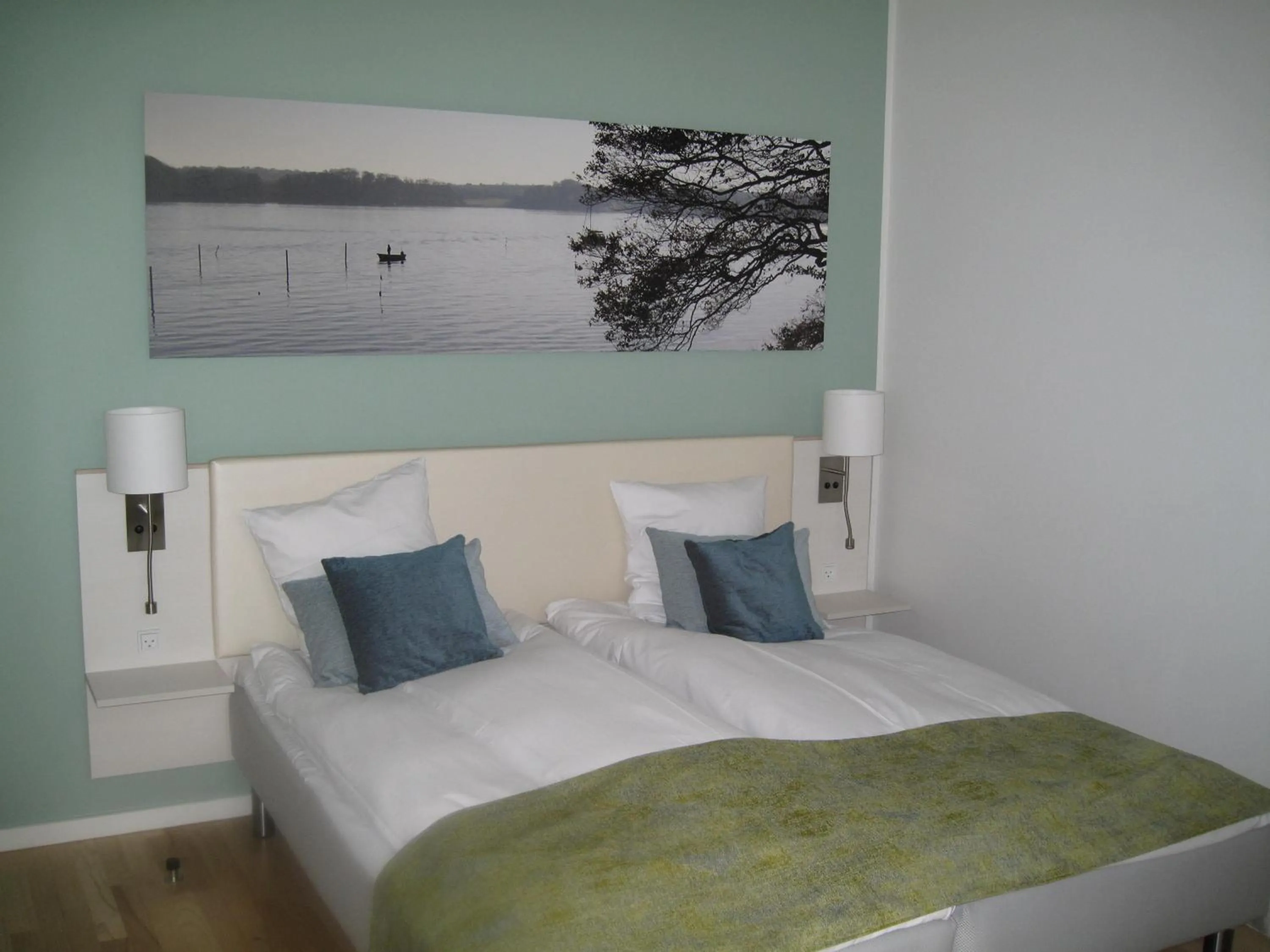 Bed in Sixtus Sinatur Hotel & Konference