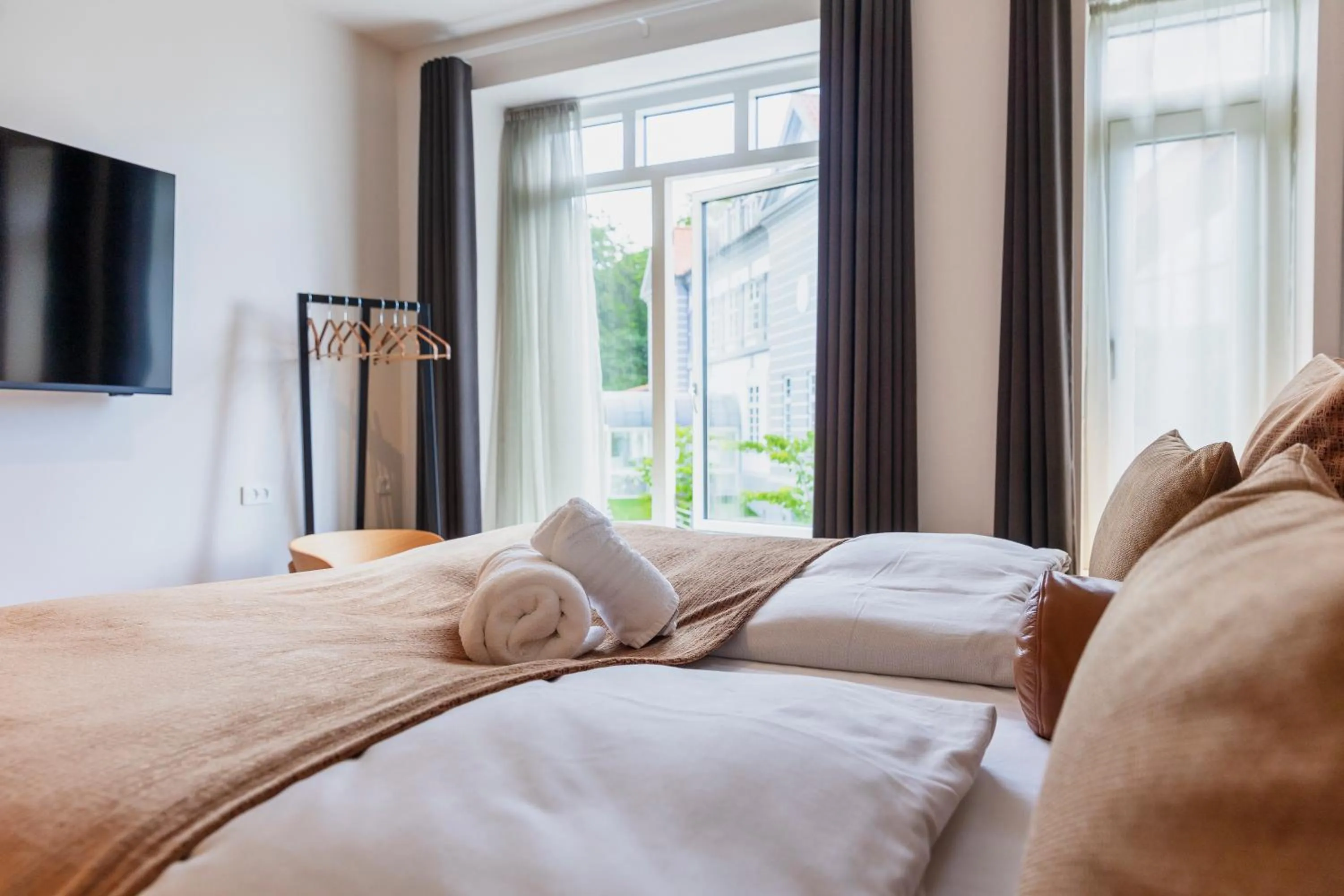 Bedroom, Bed in Sixtus Sinatur Hotel & Konference