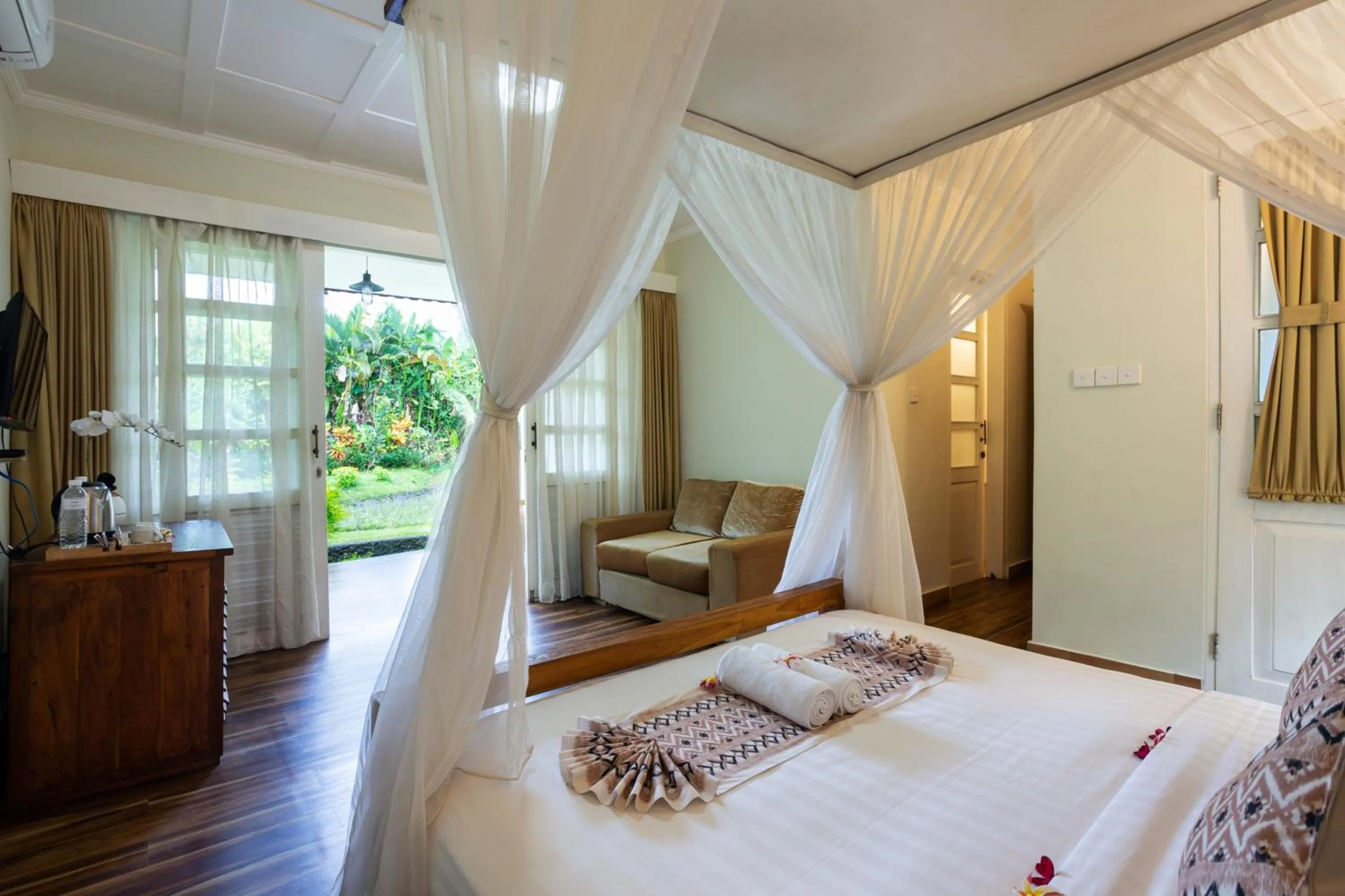 Bed in Abipraya Ubud