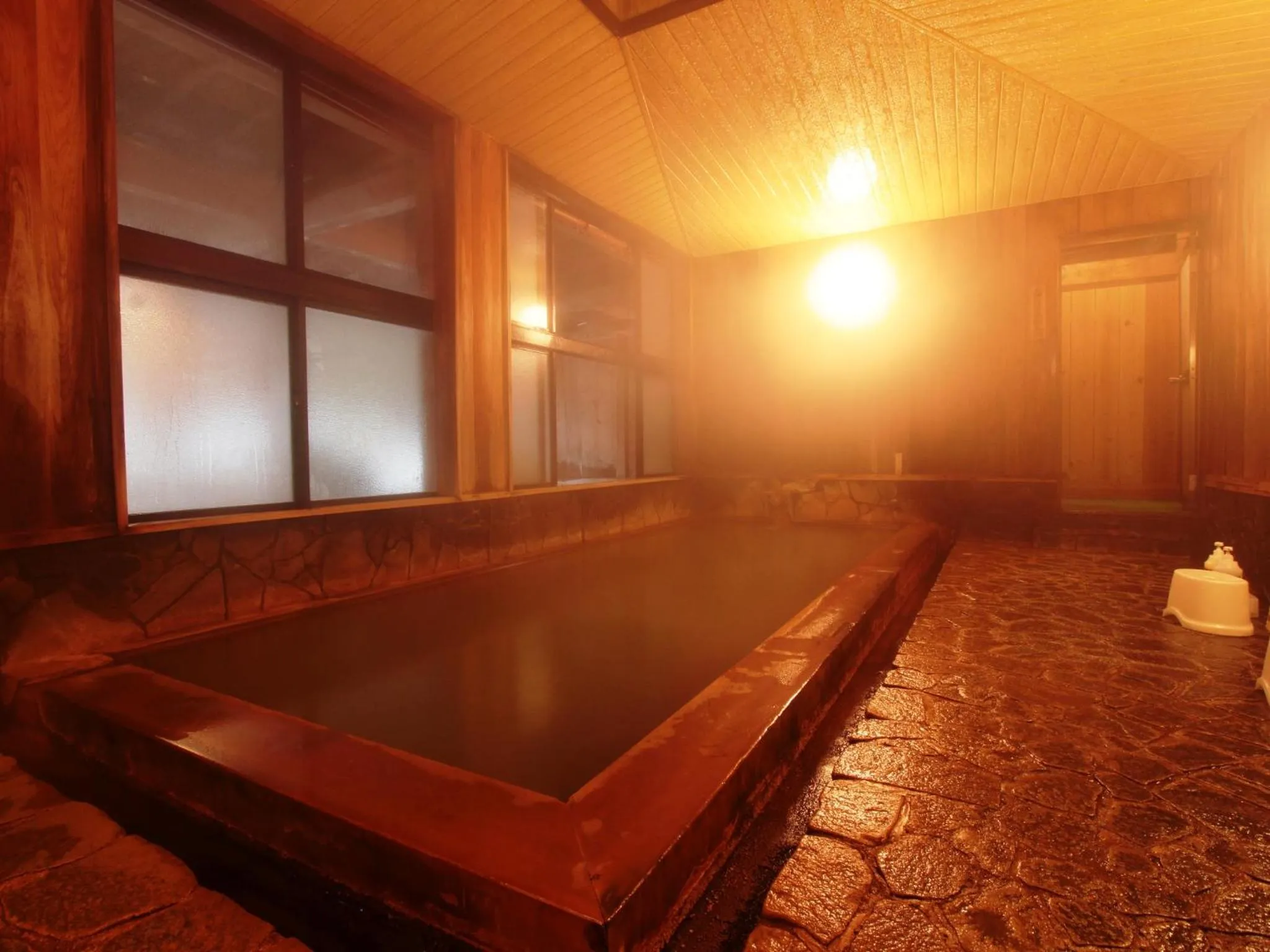 Hot Spring Bath in Yunohirakan